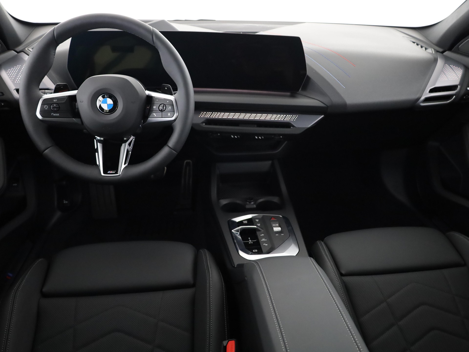 BMW 123 xDrive-image-4