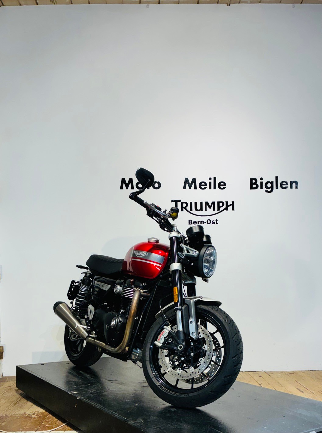 TRIUMPH Speed Twin 1200