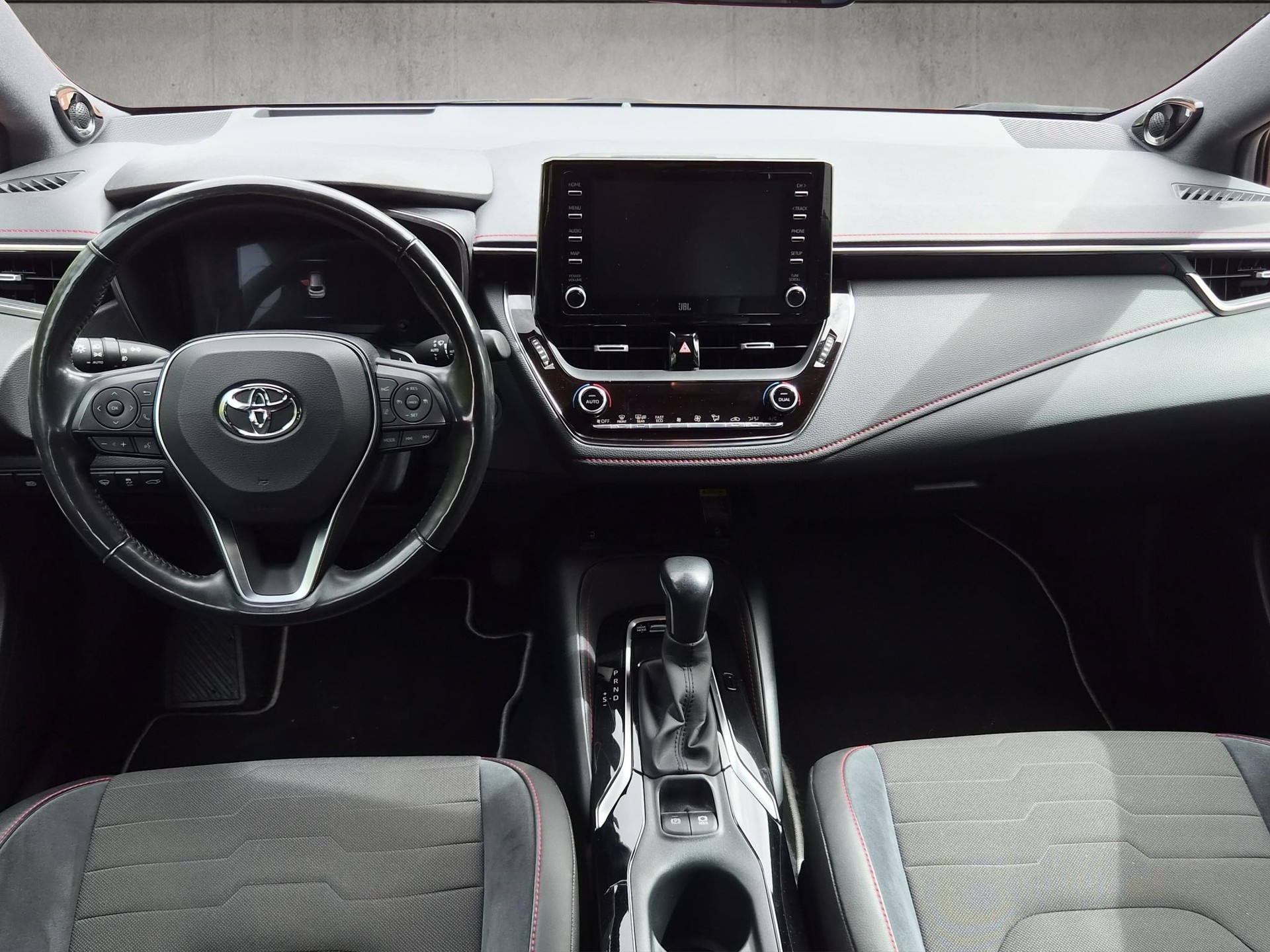 TOYOTA Corolla Touring Sports 2.0 HSD Style-image-11