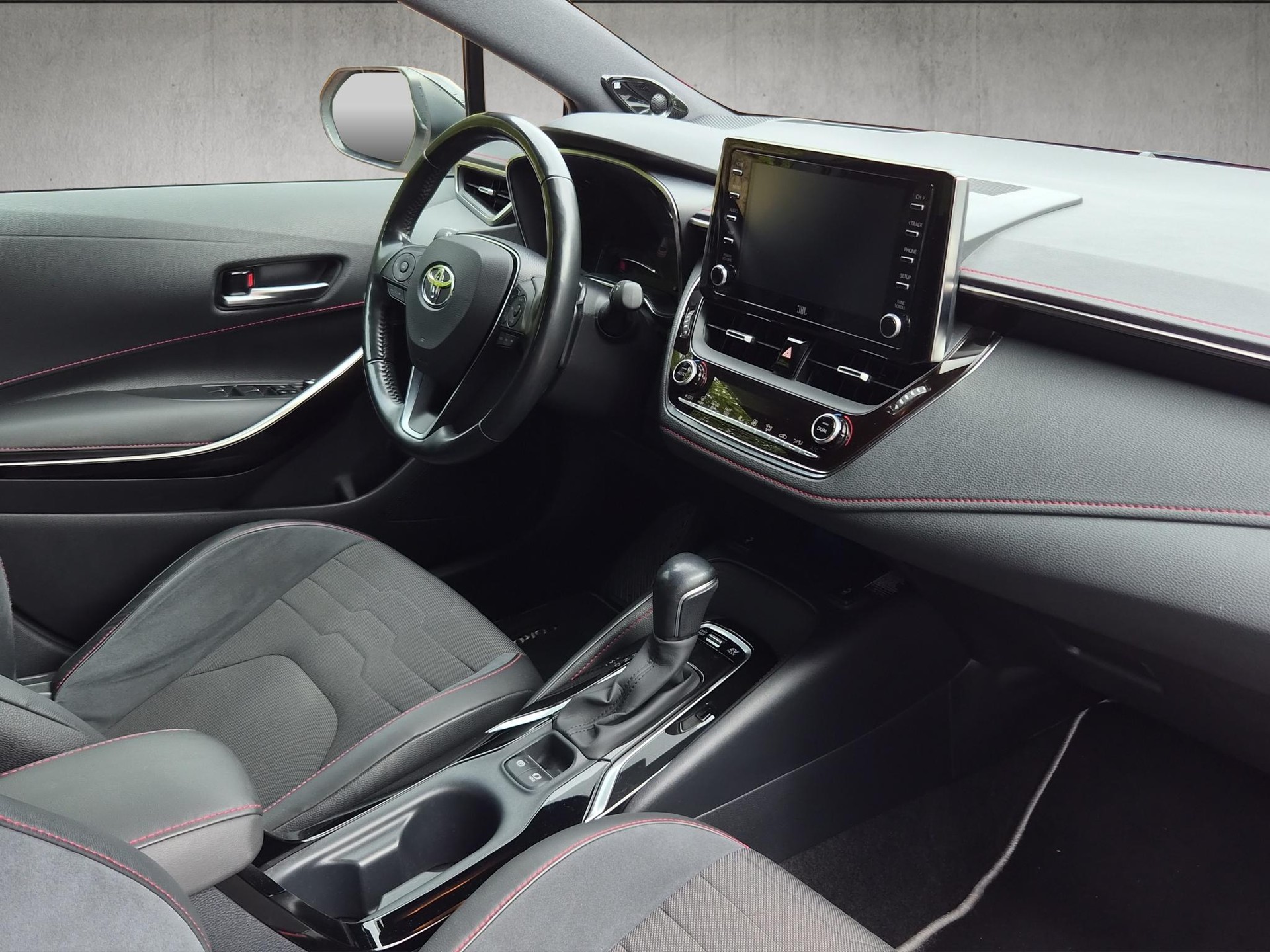 TOYOTA Corolla Touring Sports 2.0 HSD Style-image-10