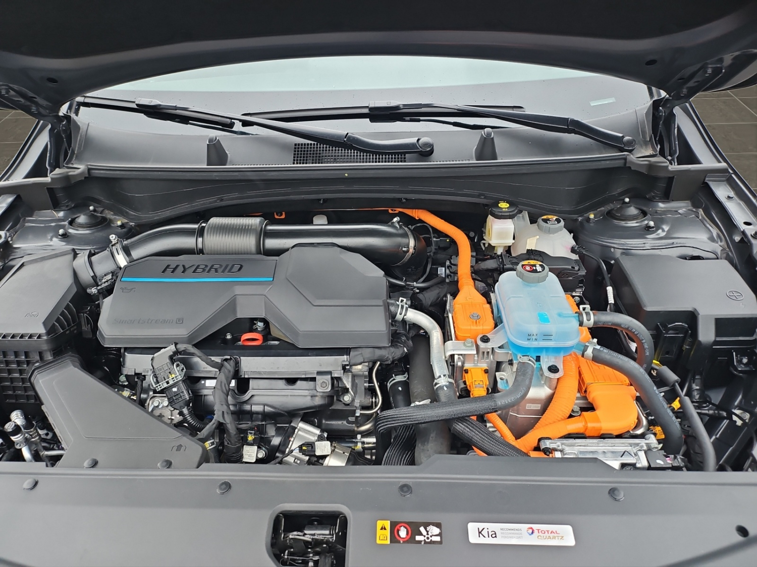 KIA Sportage 1.6 T-GDi PHEV Power Edition-image-17