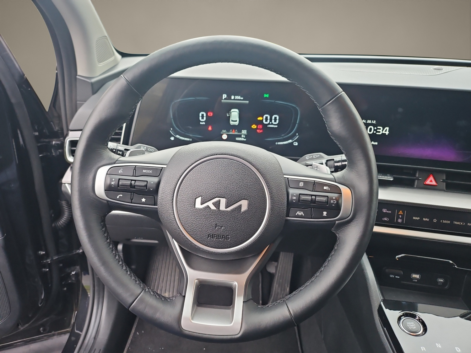 KIA Sportage 1.6 T-GDi PHEV Power Edition-image-12