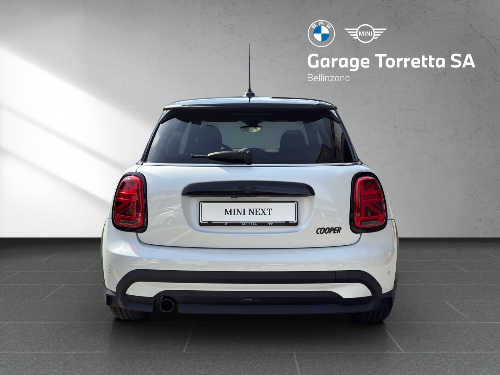 MINI Cooper Camden Edition Steptronic DKG-image-3