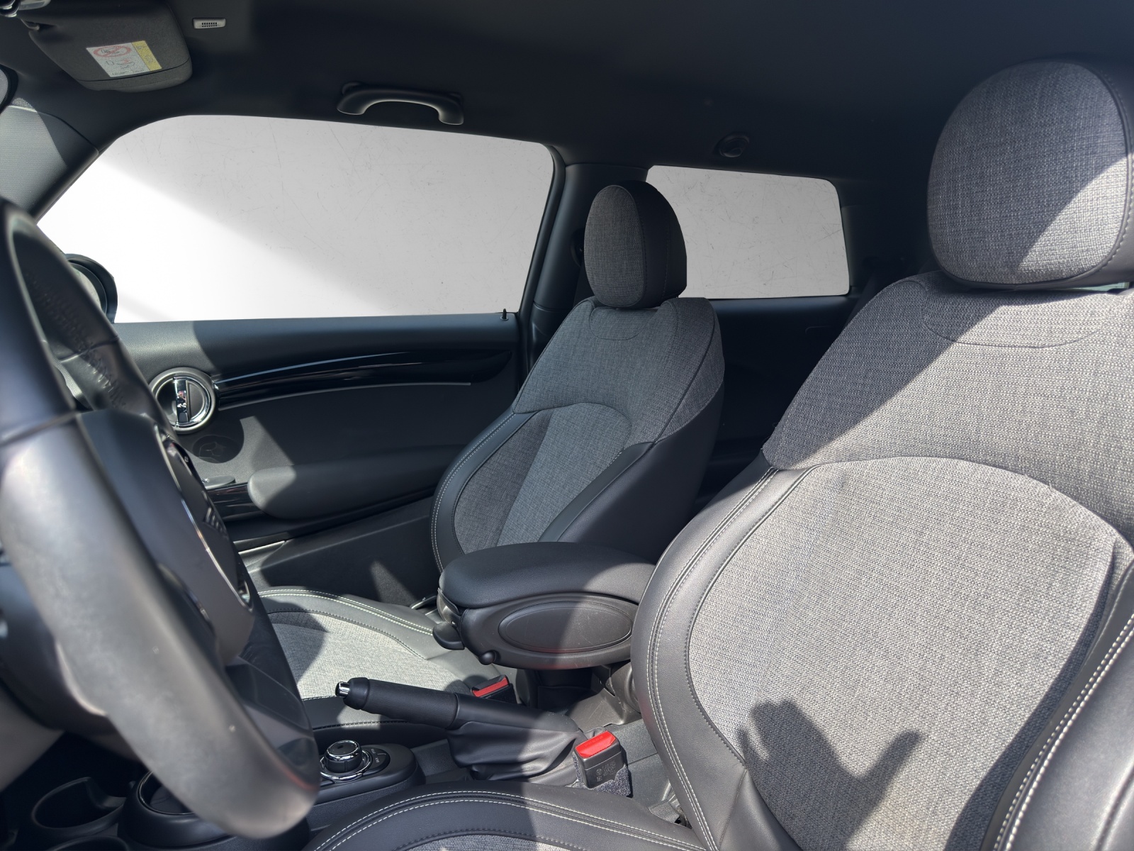MINI Cooper Camden Edition Steptronic DKG-image-15