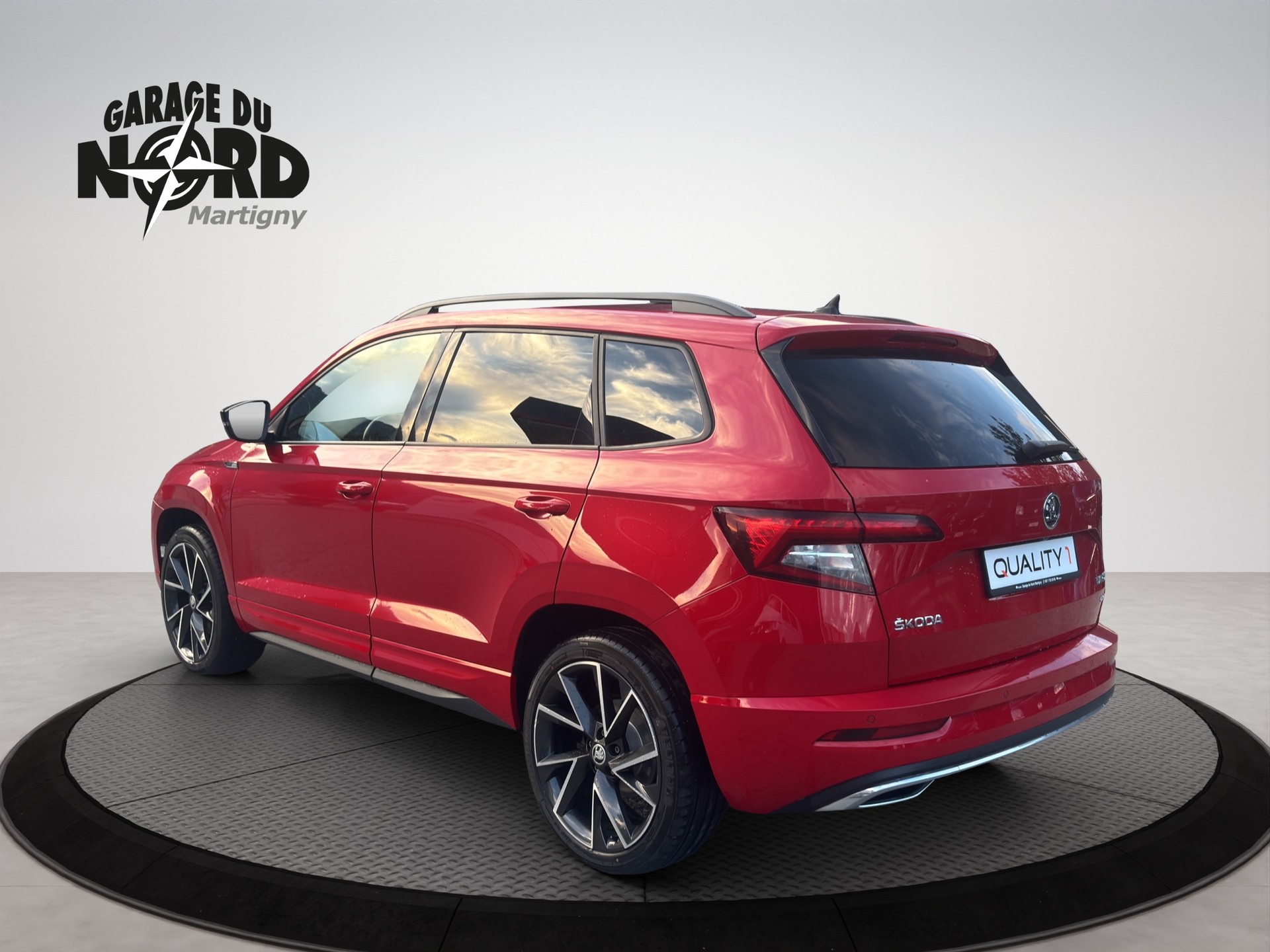 SKODA Karoq 1.5 TSI ACT Scout 4x4 DSG-showroom-element-3