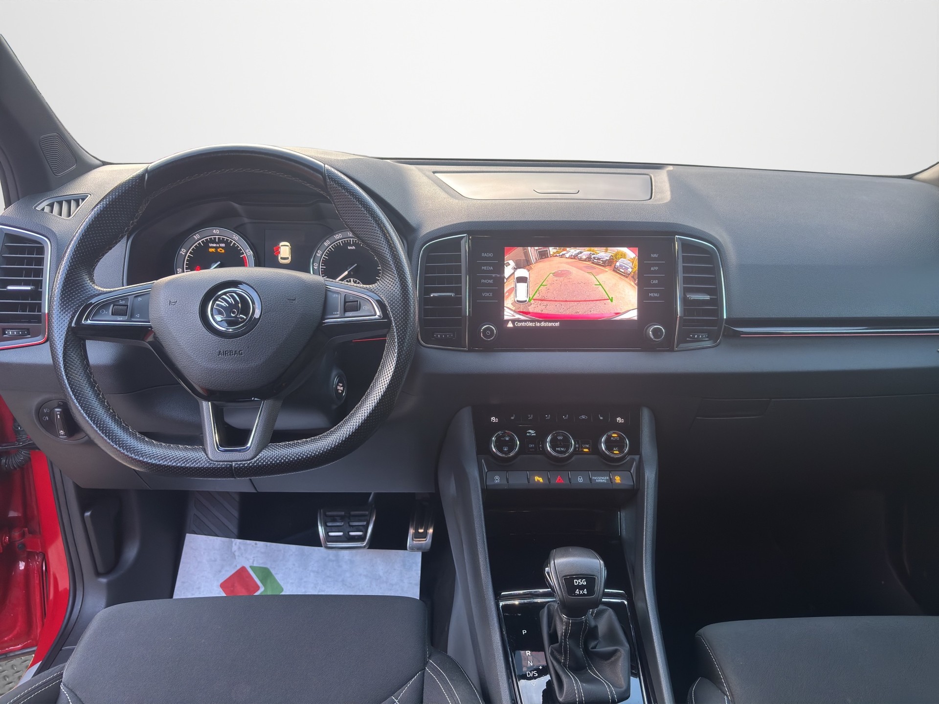 SKODA Karoq 1.5 TSI ACT Scout 4x4 DSG-image-11