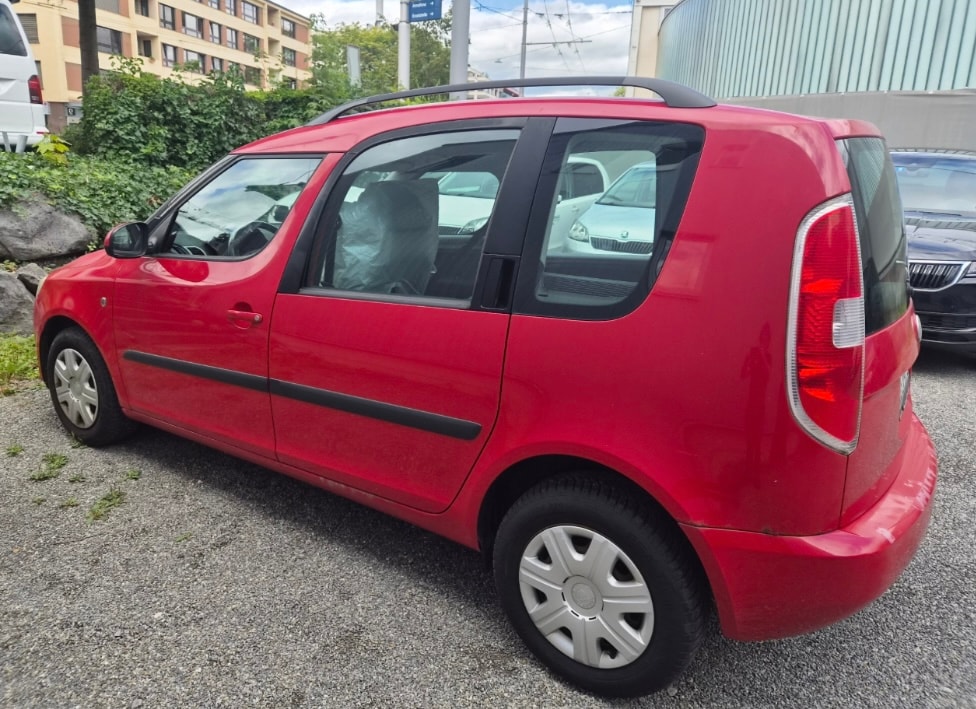 SKODA Roomster 1.2 Entry-image-2