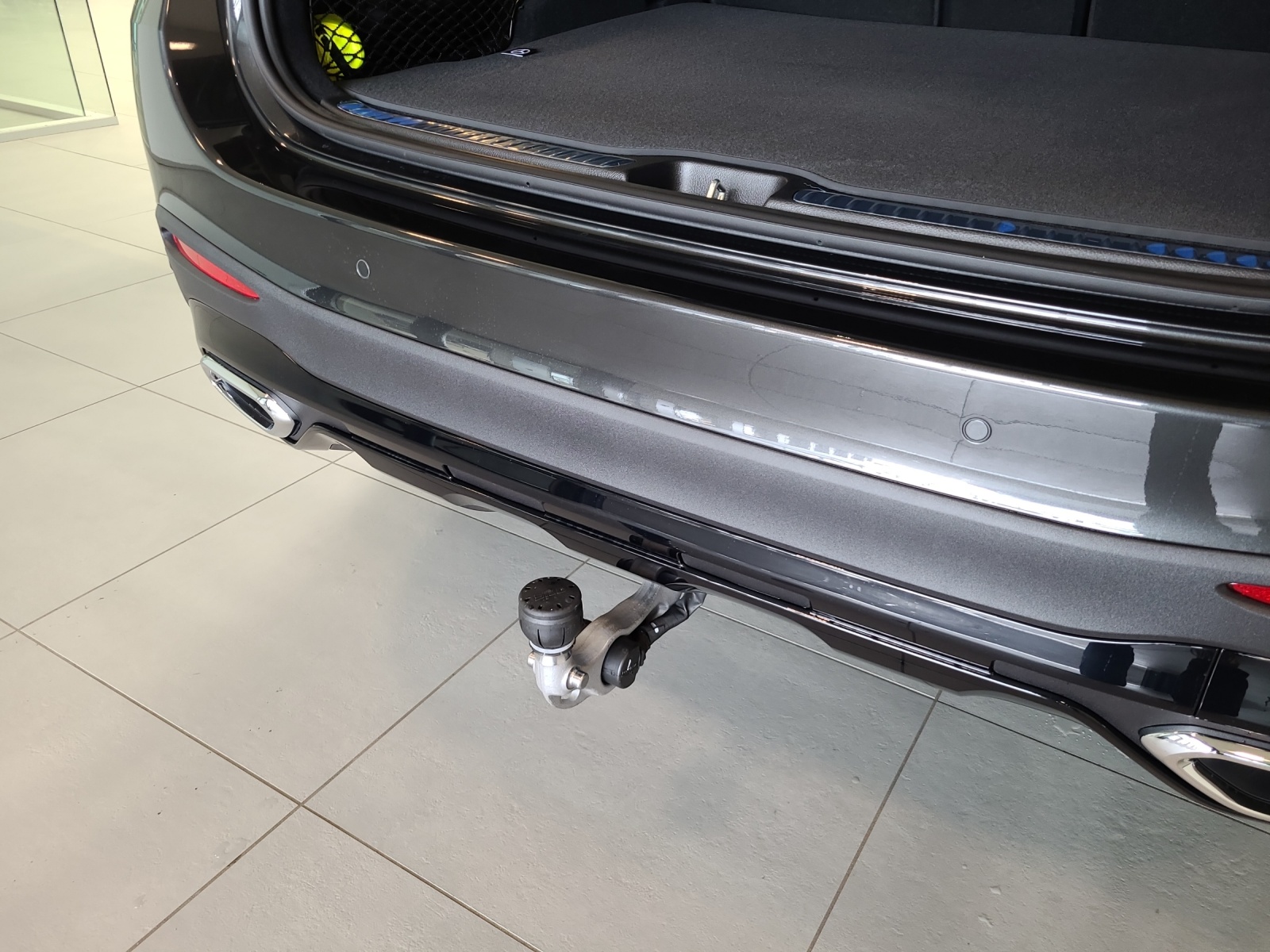 MERCEDES-BENZ GLC 300 d AMG Line 4M X254-image-7