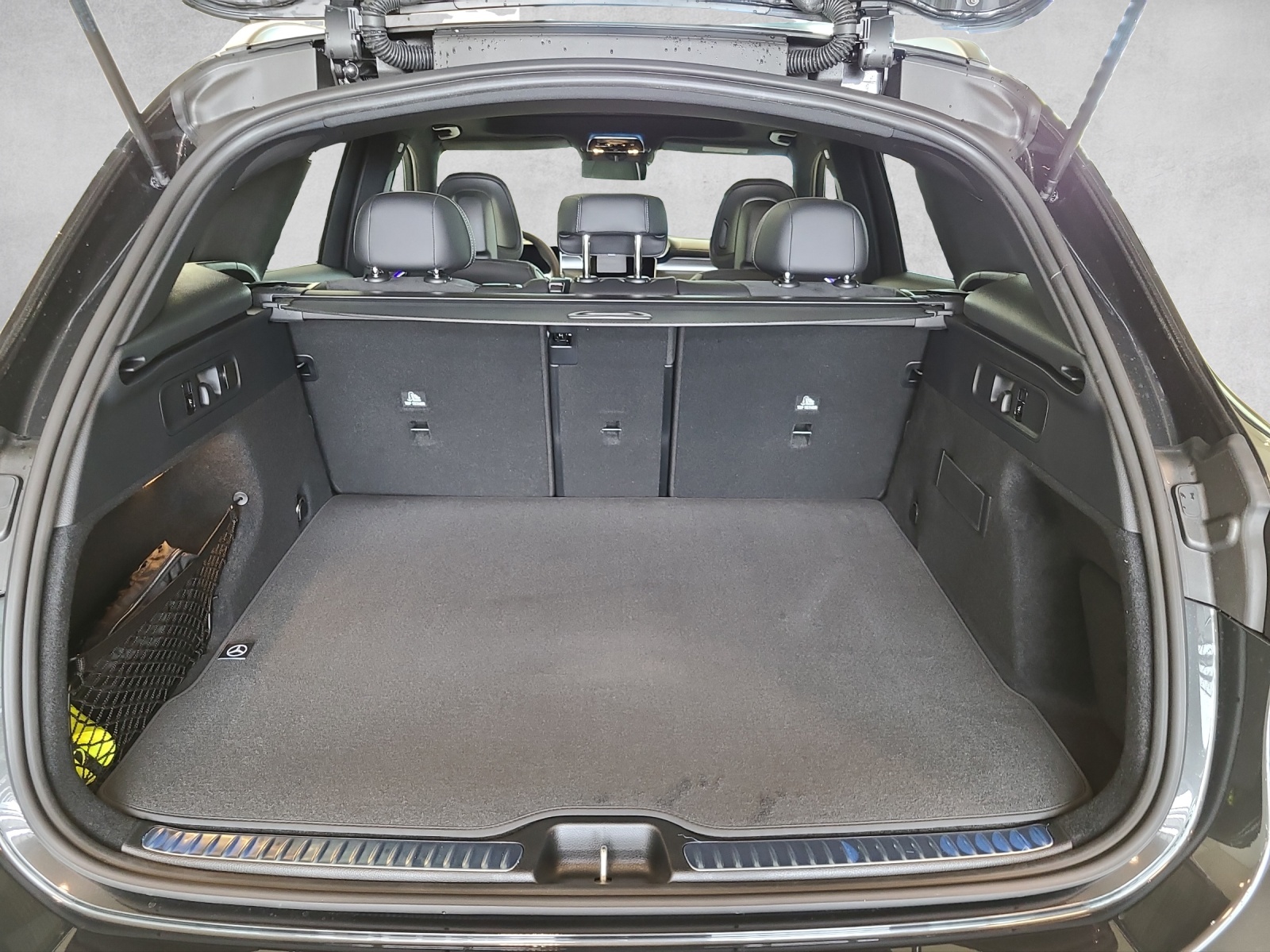 MERCEDES-BENZ GLC 300 d AMG Line 4M X254-image-5