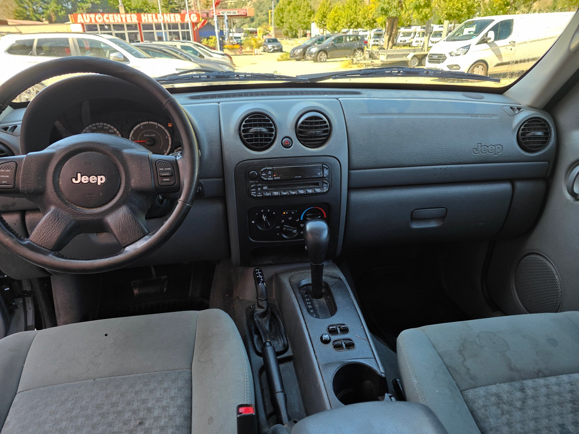 JEEP Cherokee 2.8 CRD Extreme Sport-image-11