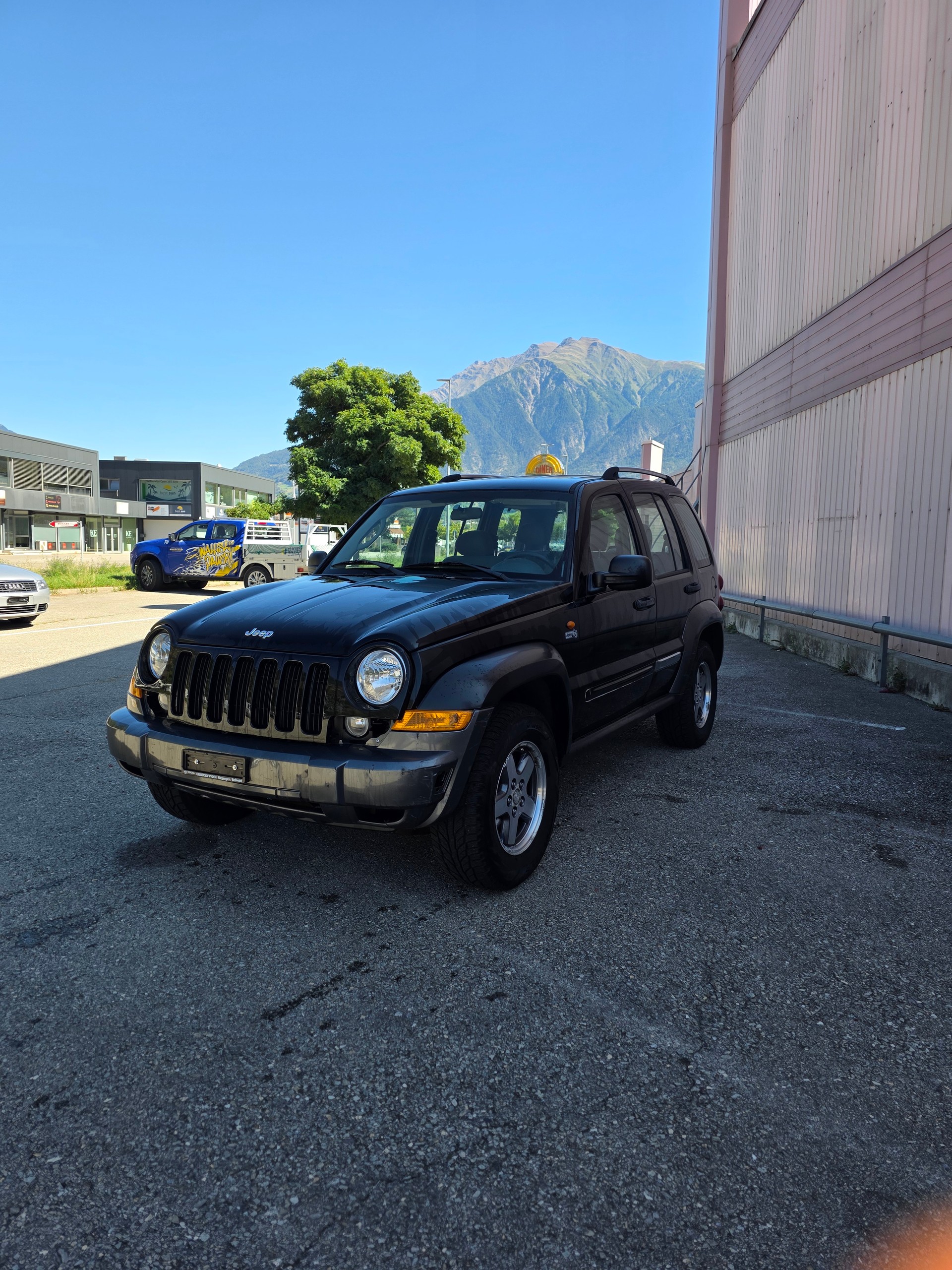 JEEP Cherokee 2.8 CRD Extreme Sport-image-0