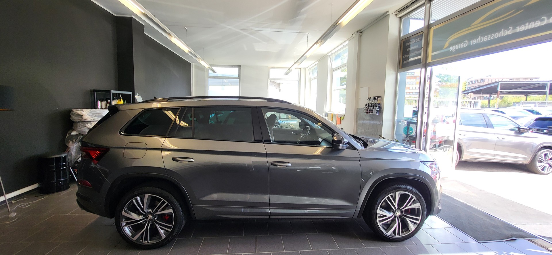 SKODA Kodiaq 2.0 TSI 4x4 RS-image-11