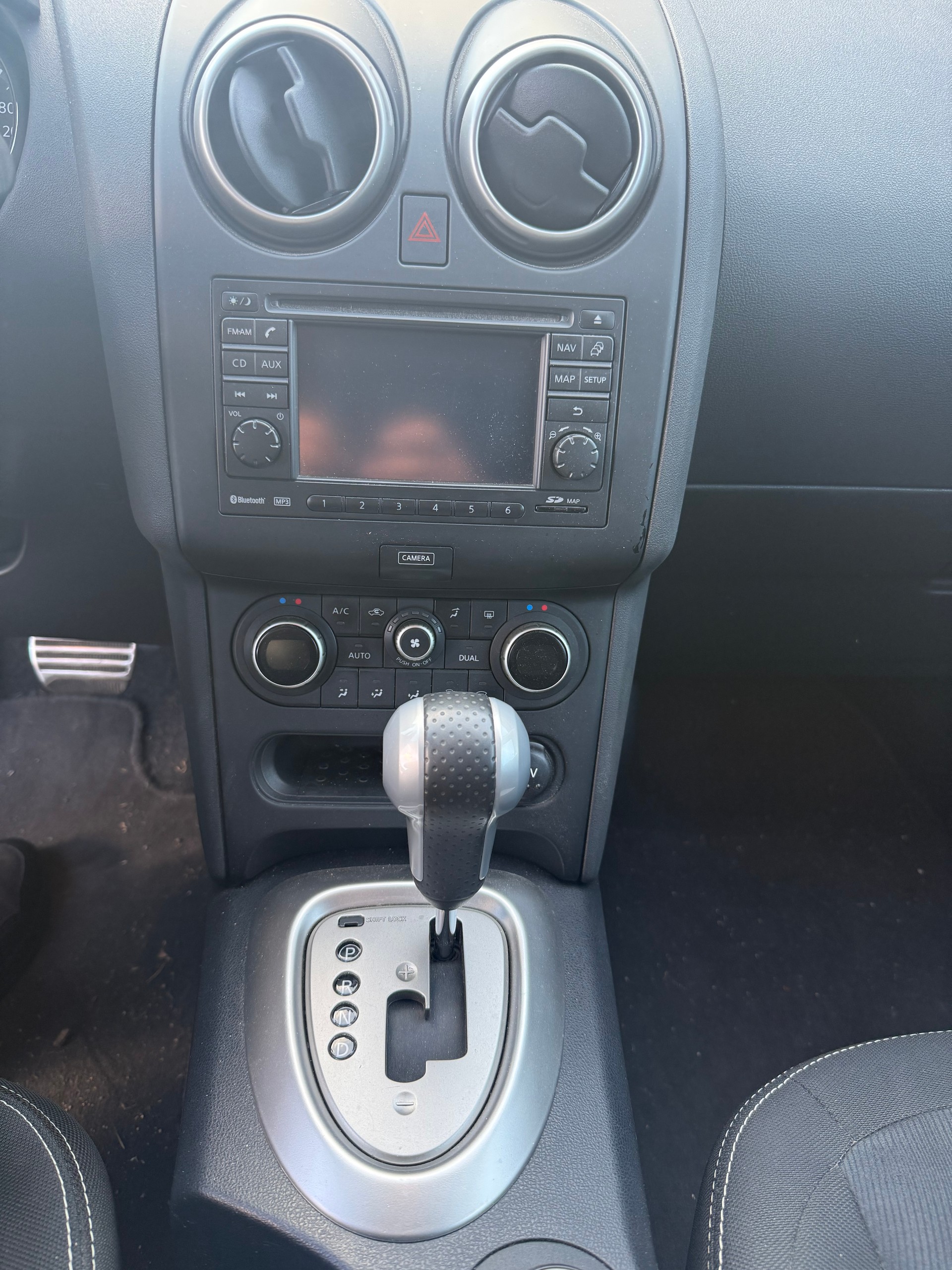 NISSAN Qashqai 2.0 4WD acenta XTronic CVT-image-13