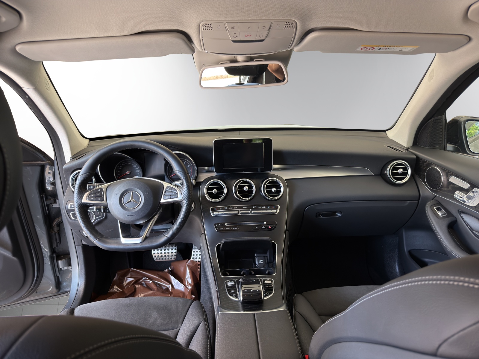 Image MERCEDES-BENZ GLC-300 GLC 300 4Matic AMG Line 9G-Tronic