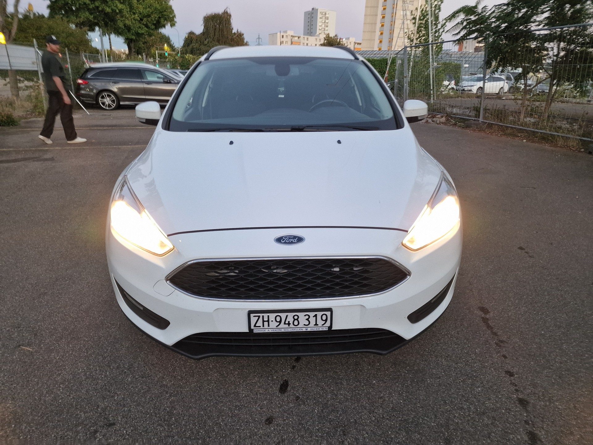 FORD Focus 2.0 TDCi Trend Powershift-image-7