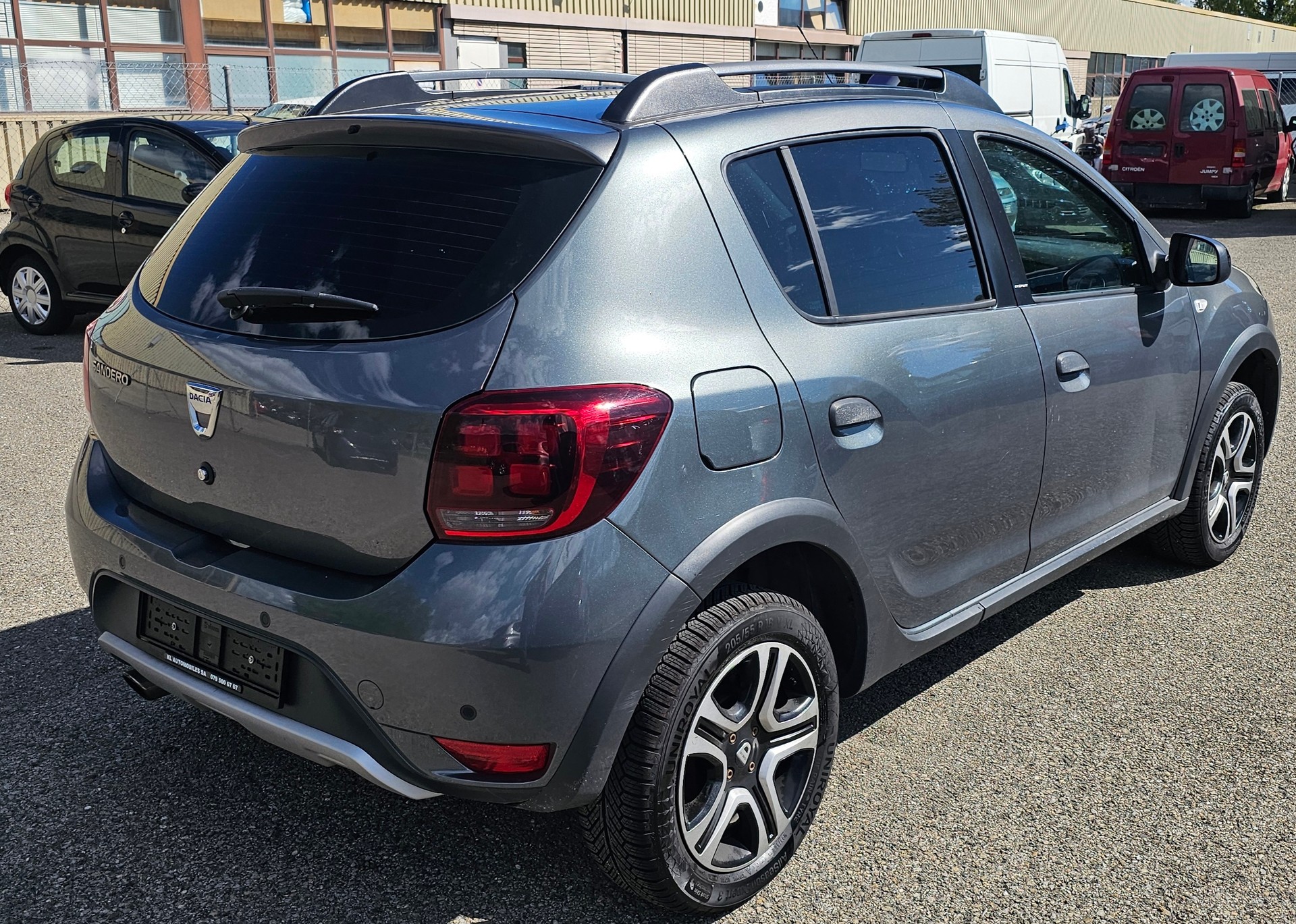 DACIA Sandero TCe 90 Stepway Unlimited 2-image-2