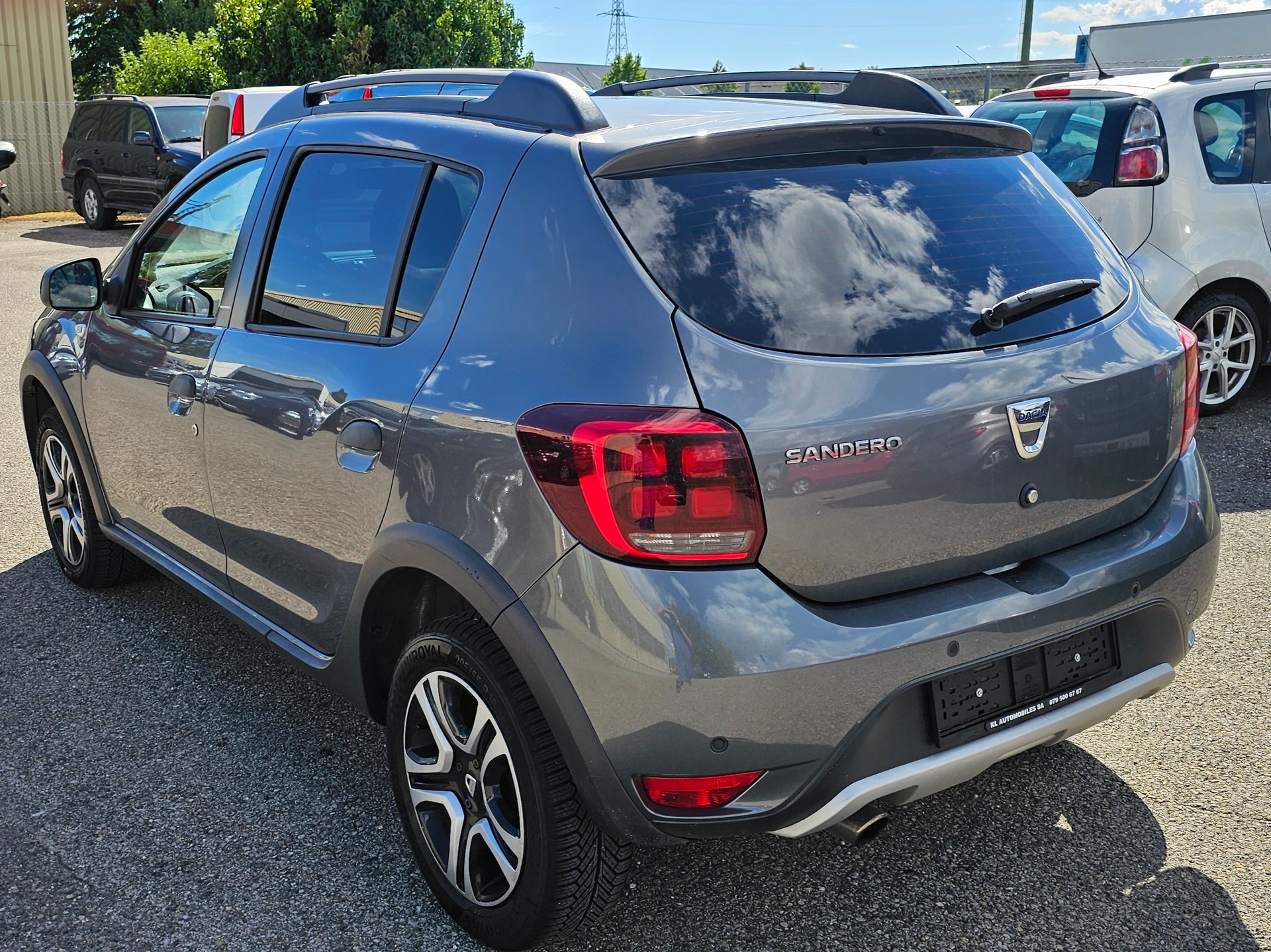 DACIA Sandero TCe 90 Stepway Unlimited 2-image-3
