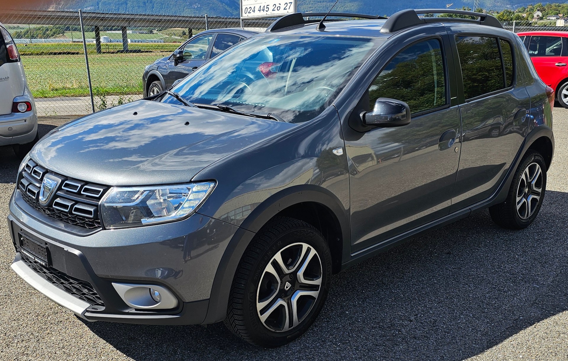 DACIA Sandero TCe 90 Stepway Unlimited 2-image-1