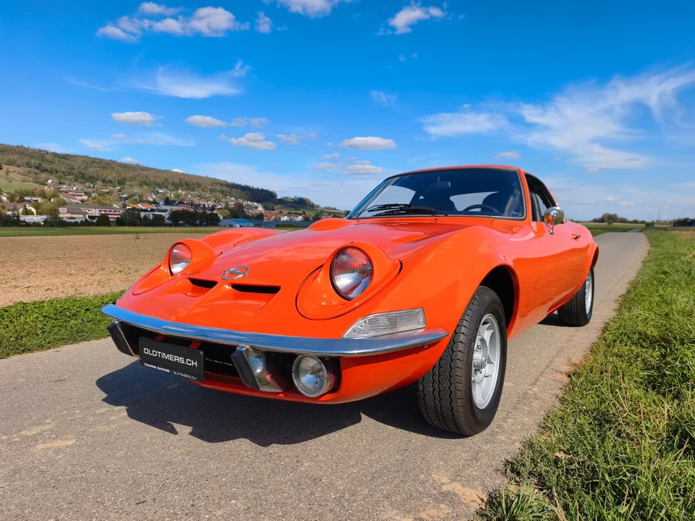 OPEL GT 1900-image-13