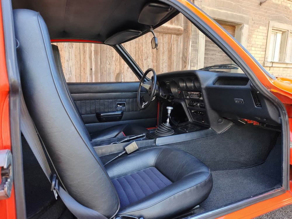 OPEL GT 1900-image-5