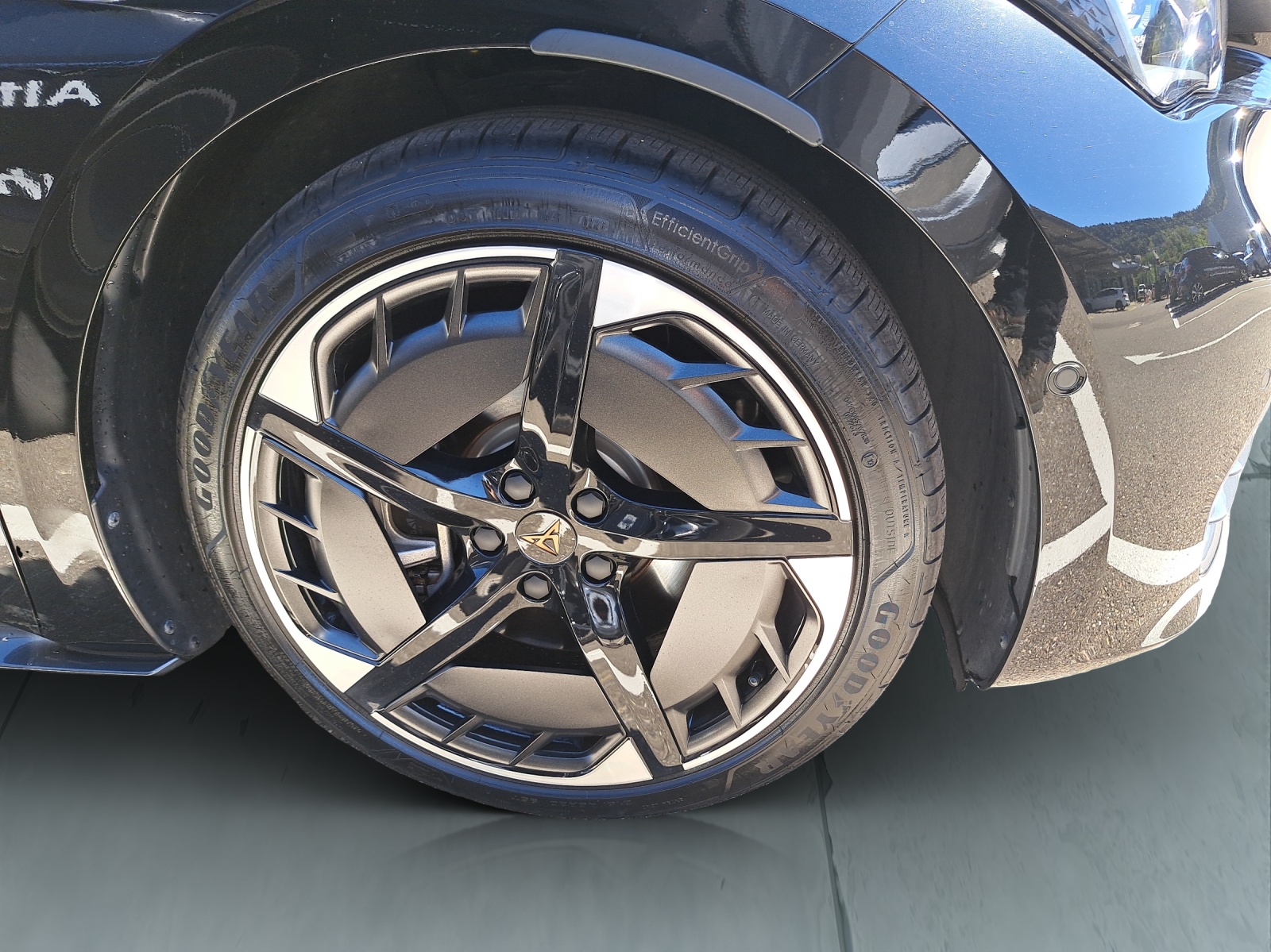 CUPRA Born Edge-image-8