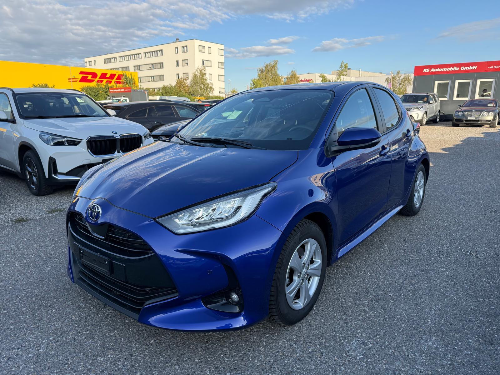 TOYOTA Yaris 1.5 VVT-i HSD Trend-image-2