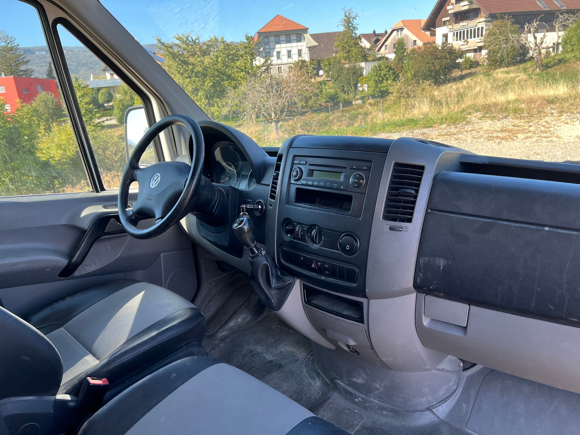 VW Crafter 35 2.0 TDI CR-image-8