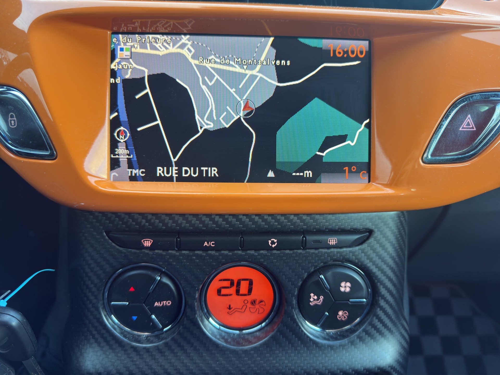 DS AUTOMOBILES DS3 1.6 THP Racing-image-11