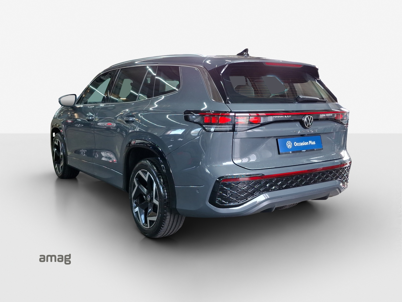 VW Tayron 2.0 TSI R-Line DSG 4Motion-image-2