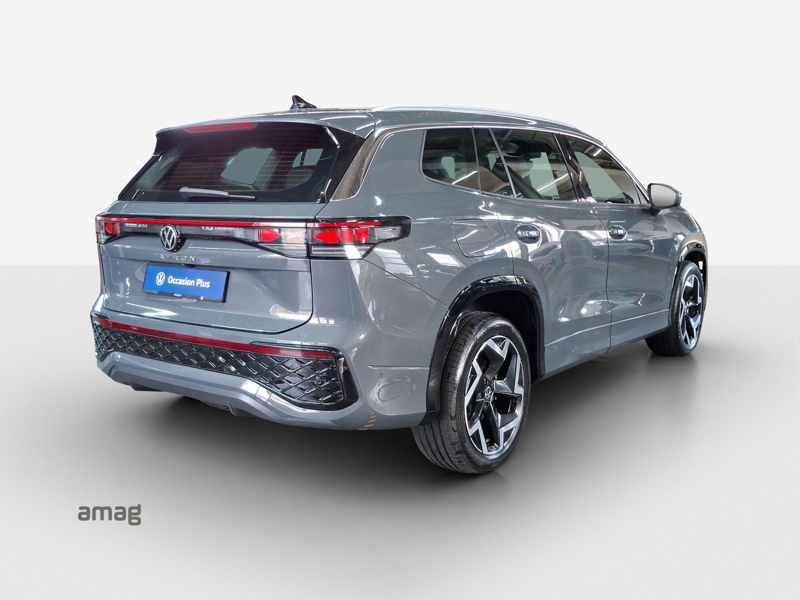 VW Tayron 2.0 TSI R-Line DSG 4Motion-image-4