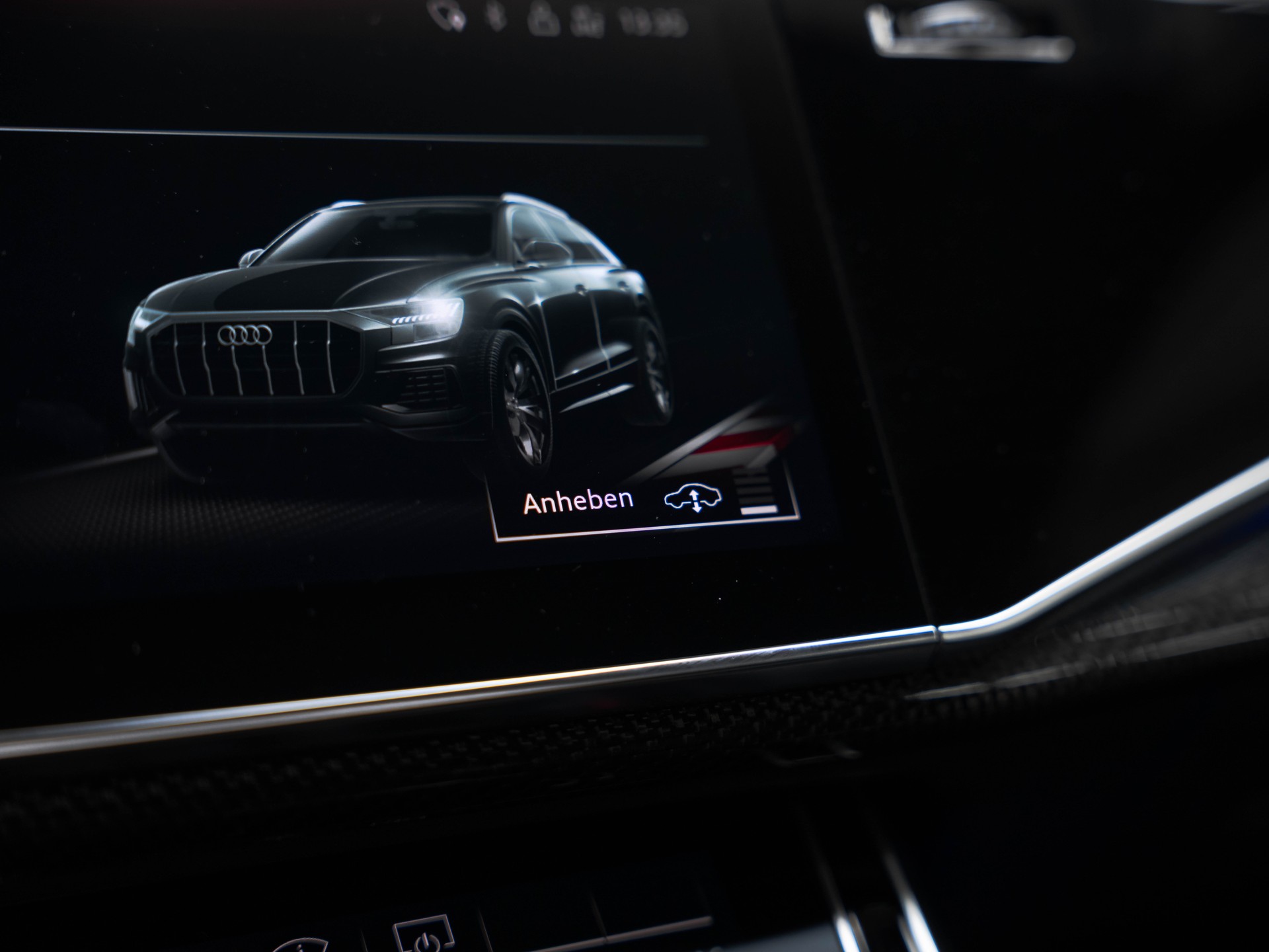 AUDI SQ8 TFSI quattro tiptronic-image-24
