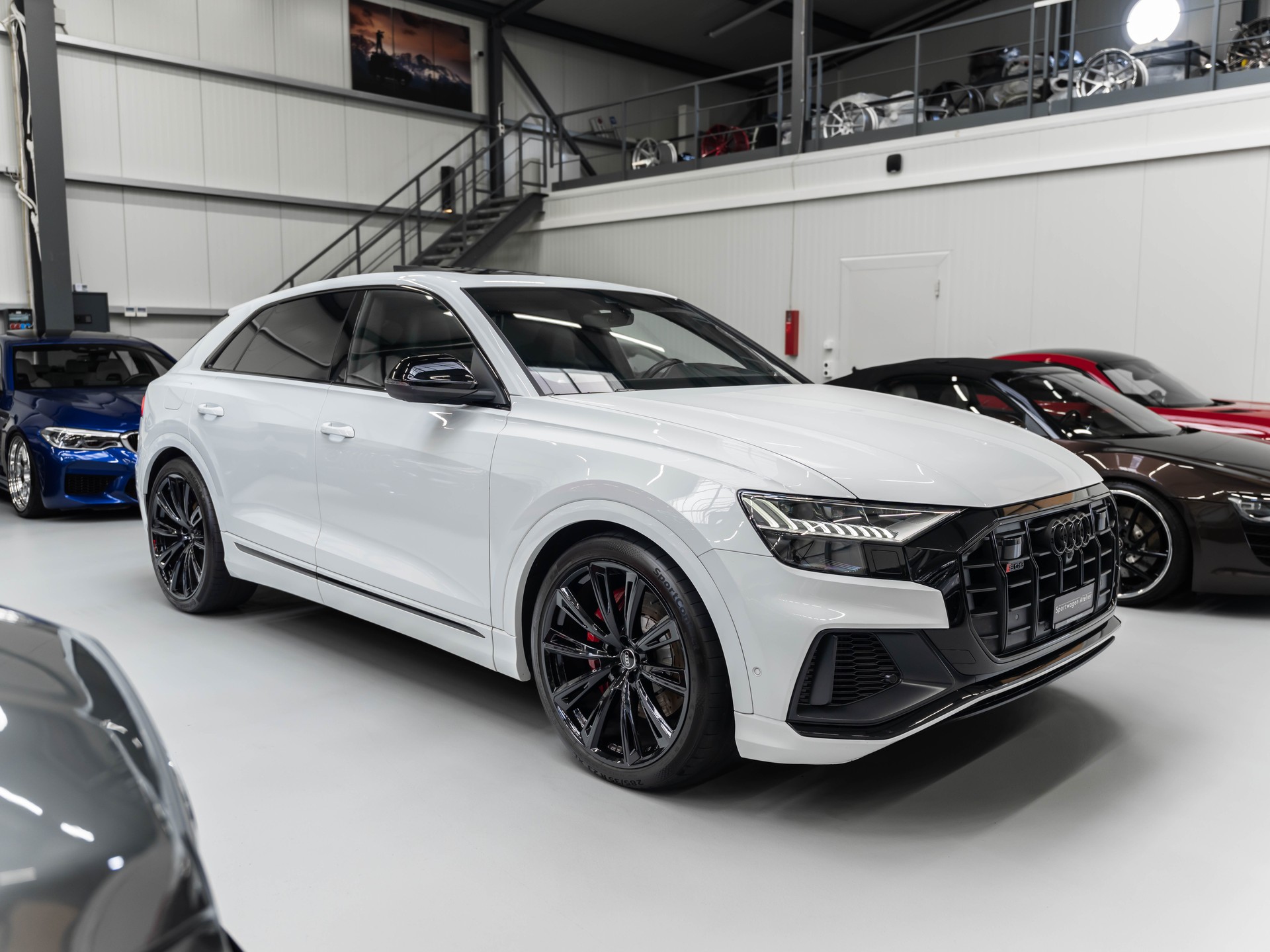 AUDI SQ8 TFSI quattro tiptronic-image-4