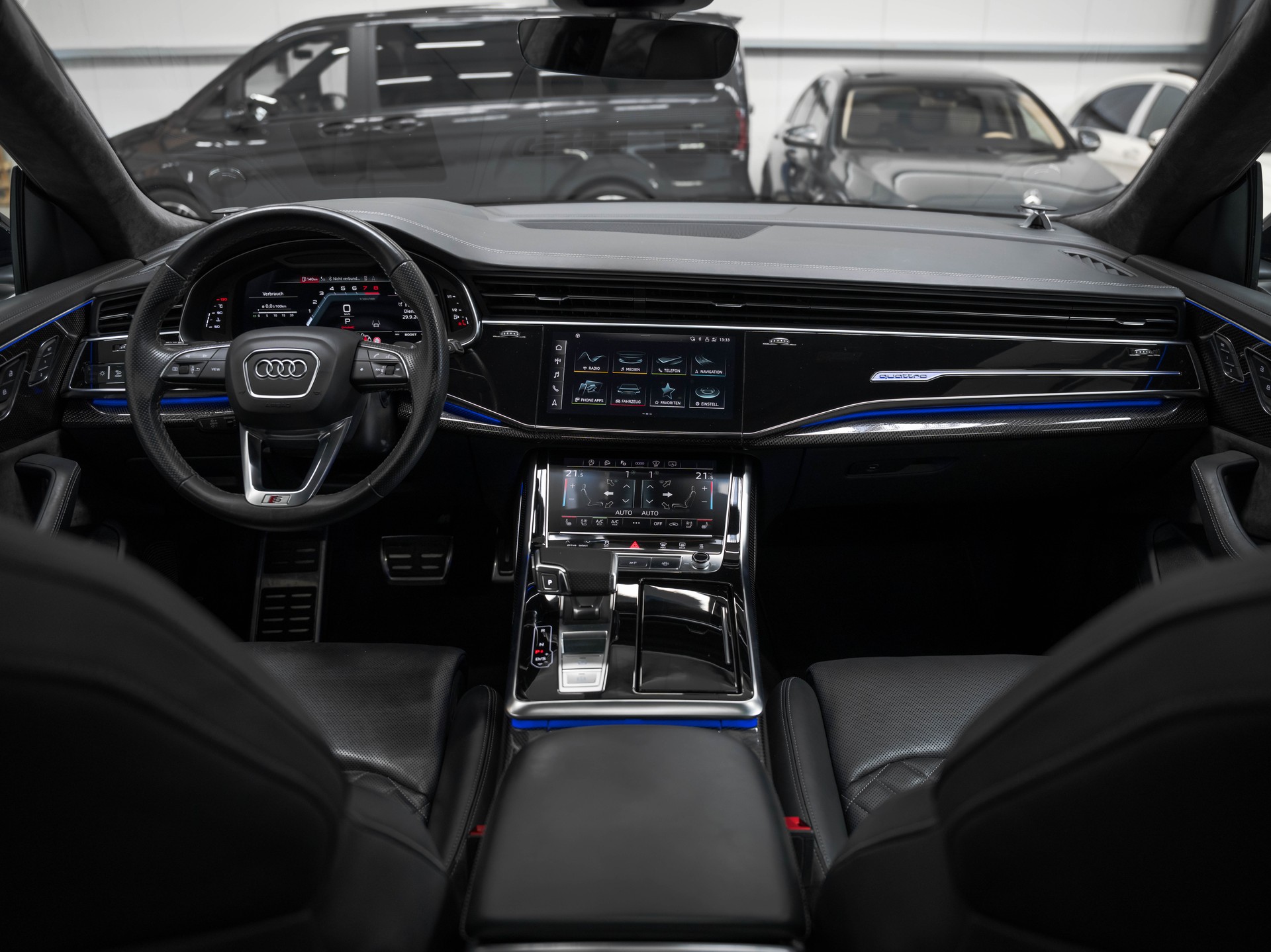 AUDI SQ8 TFSI quattro tiptronic-image-6
