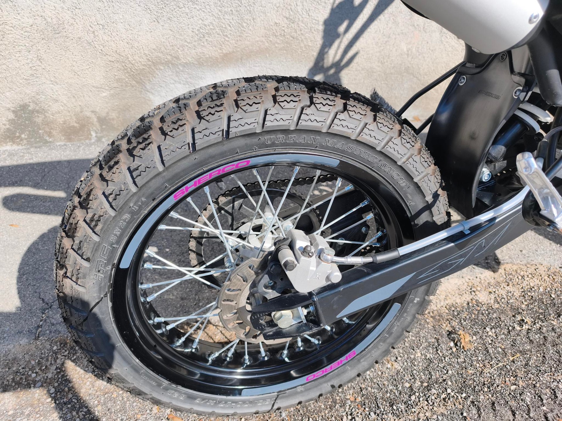 SHERCO 50 SM-RS PINK (45km/h, gelbe Nummer)-image-10