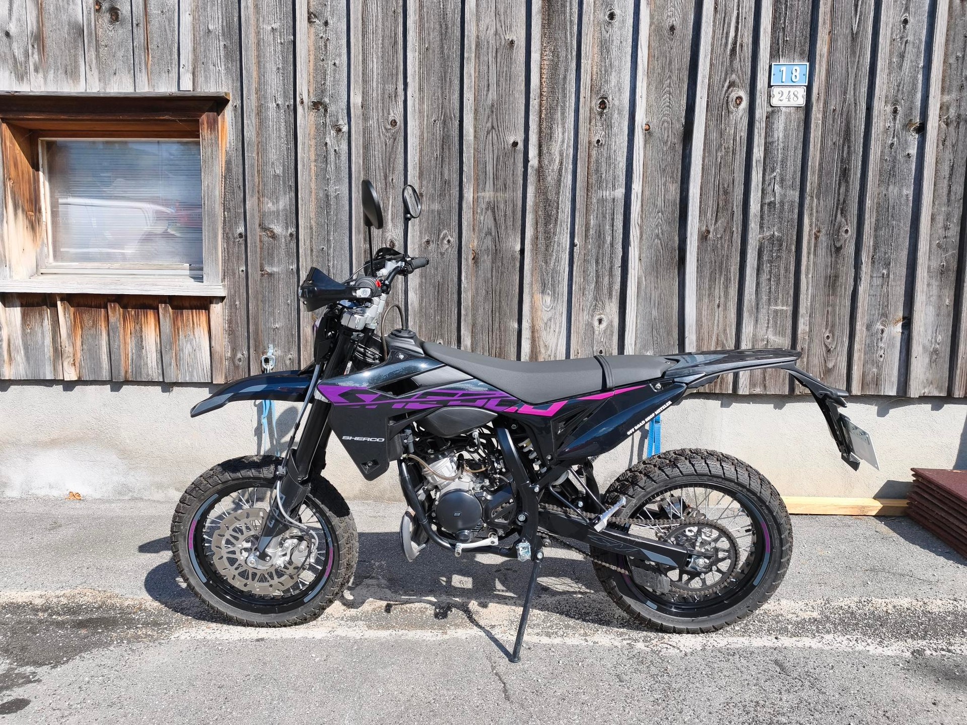 SHERCO 50 SM-RS PINK (45km/h, gelbe Nummer)-image-14