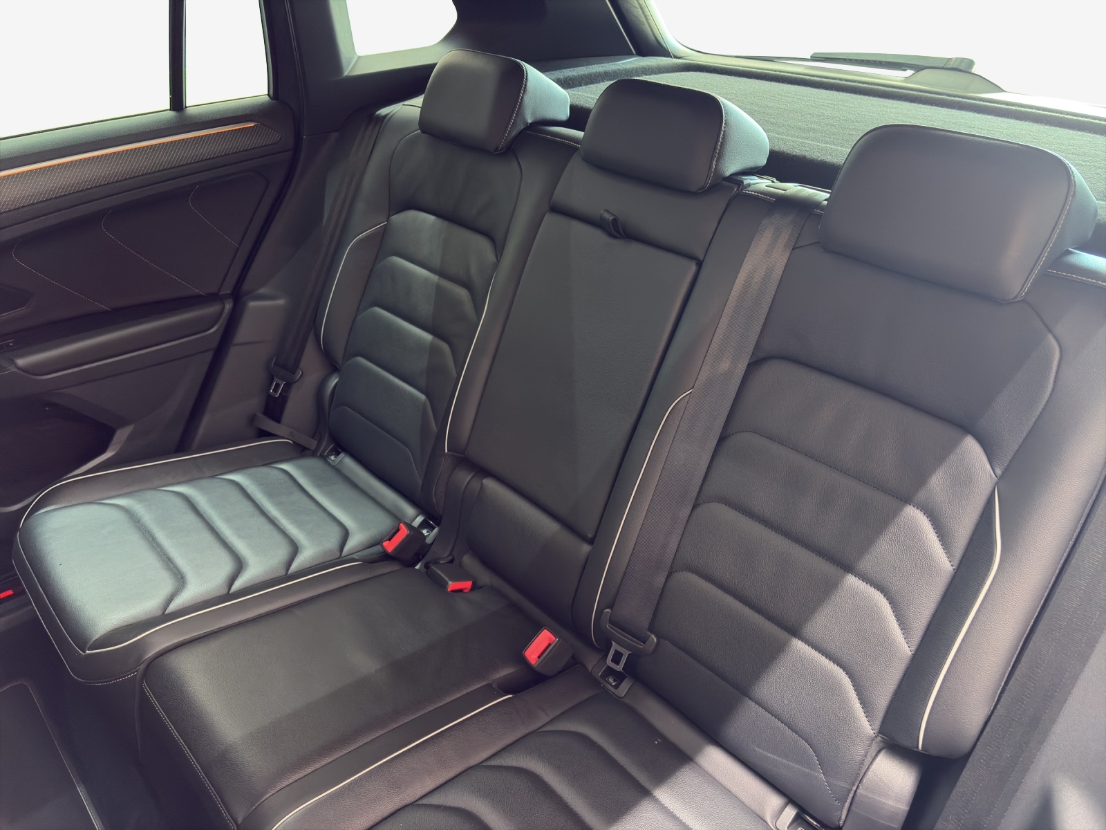 VW Tiguan 1.4TSI PHEV Selection DSG-image-11