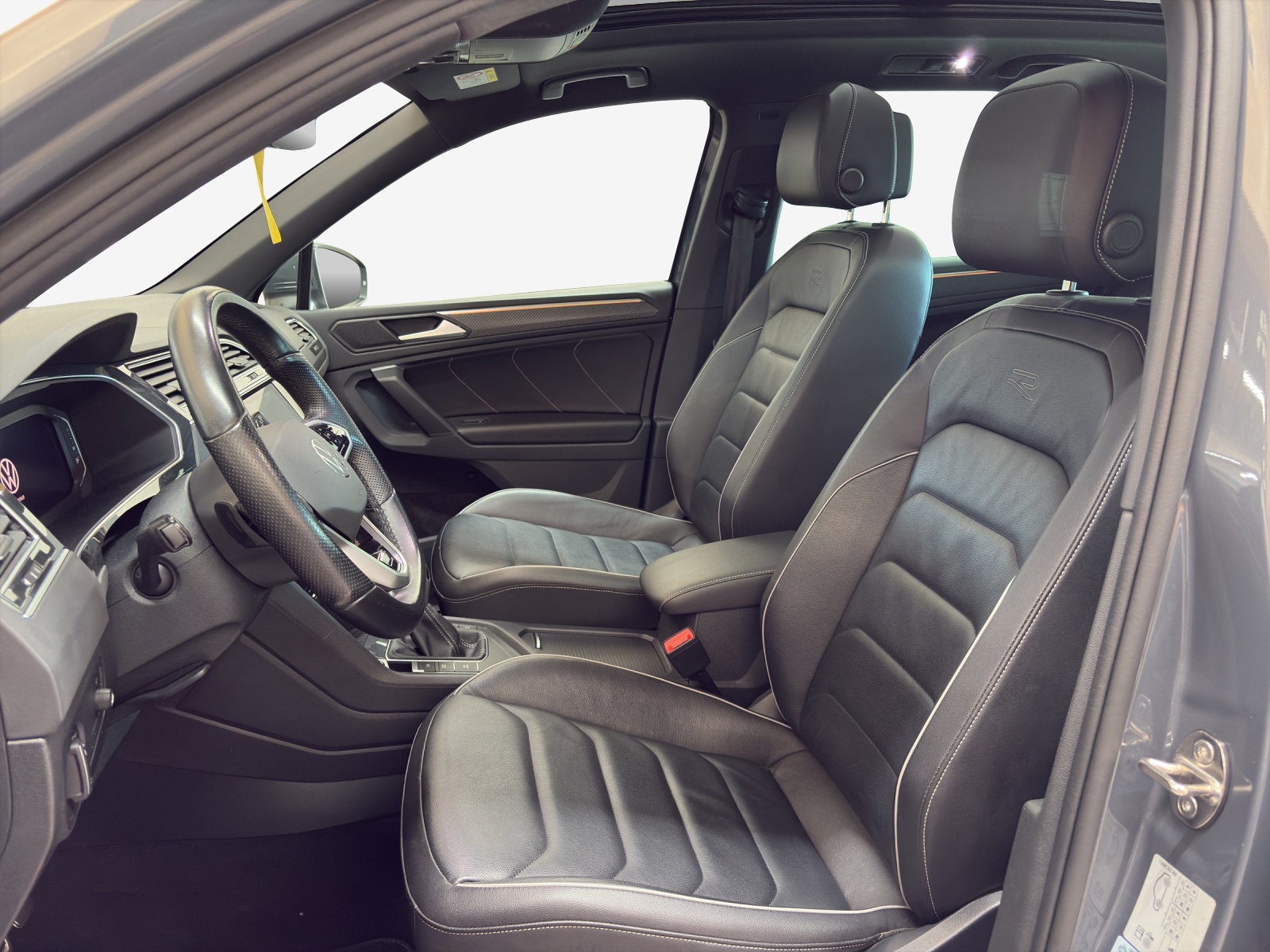 VW Tiguan 1.4TSI PHEV Selection DSG-image-7