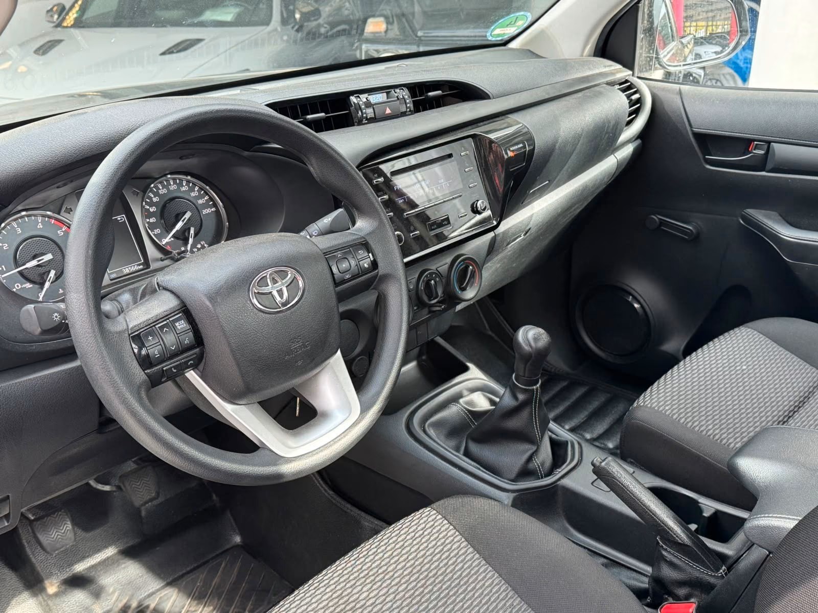 TOYOTA Singel Cab-image-3
