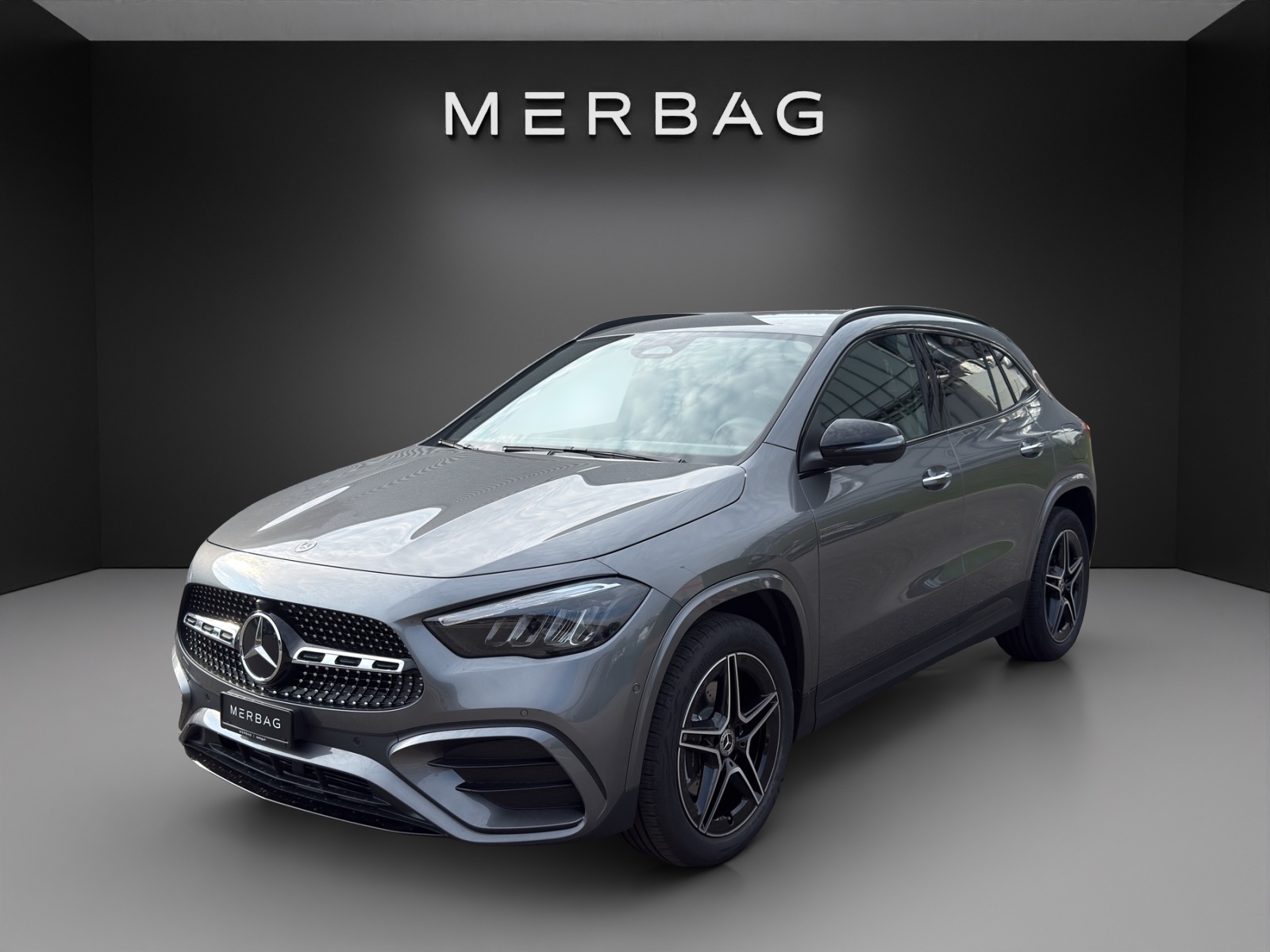 MERCEDES-BENZ GLA 200 7G-DCT Night Star