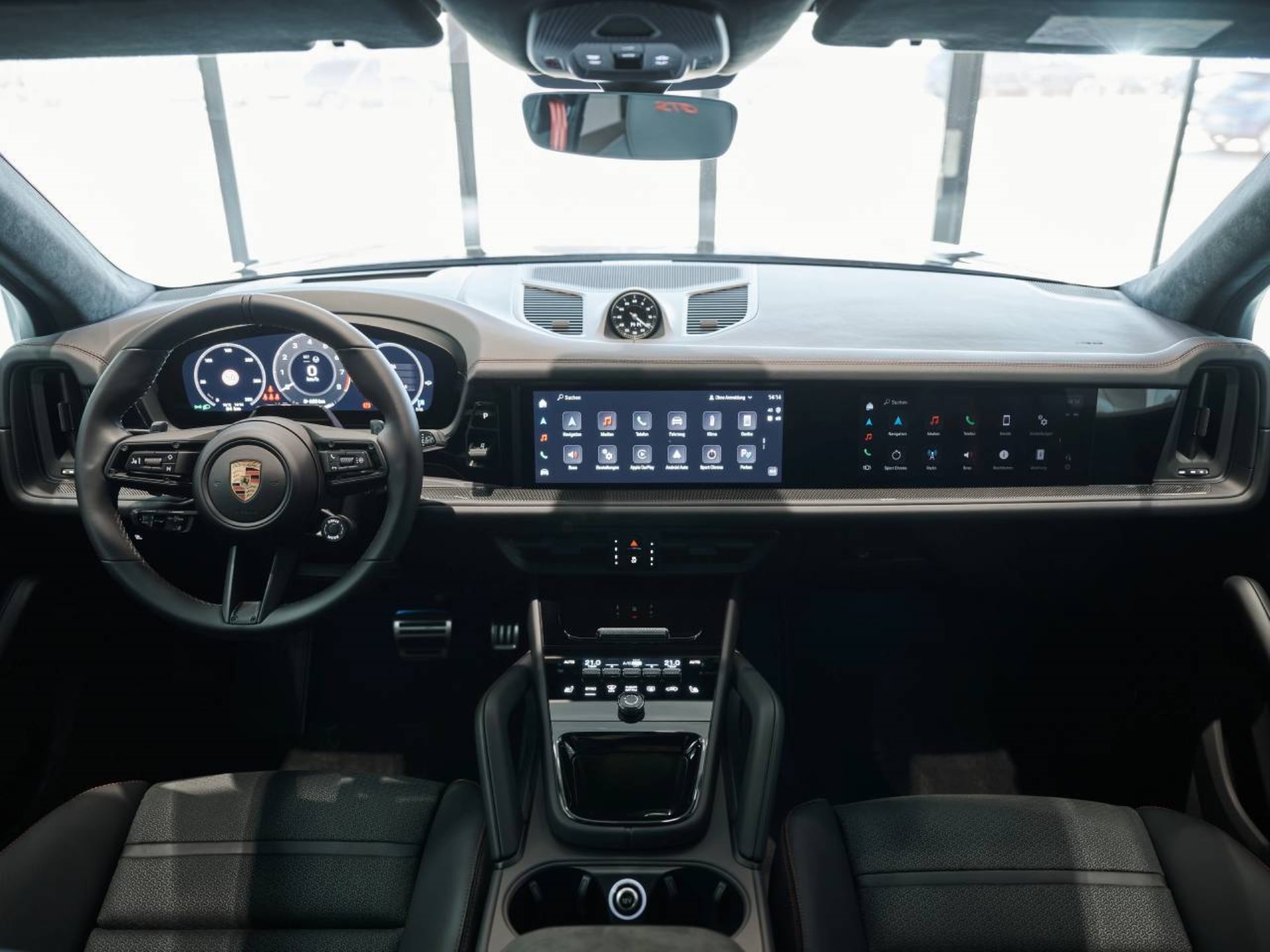 PORSCHE Cayenne GTS-image-15