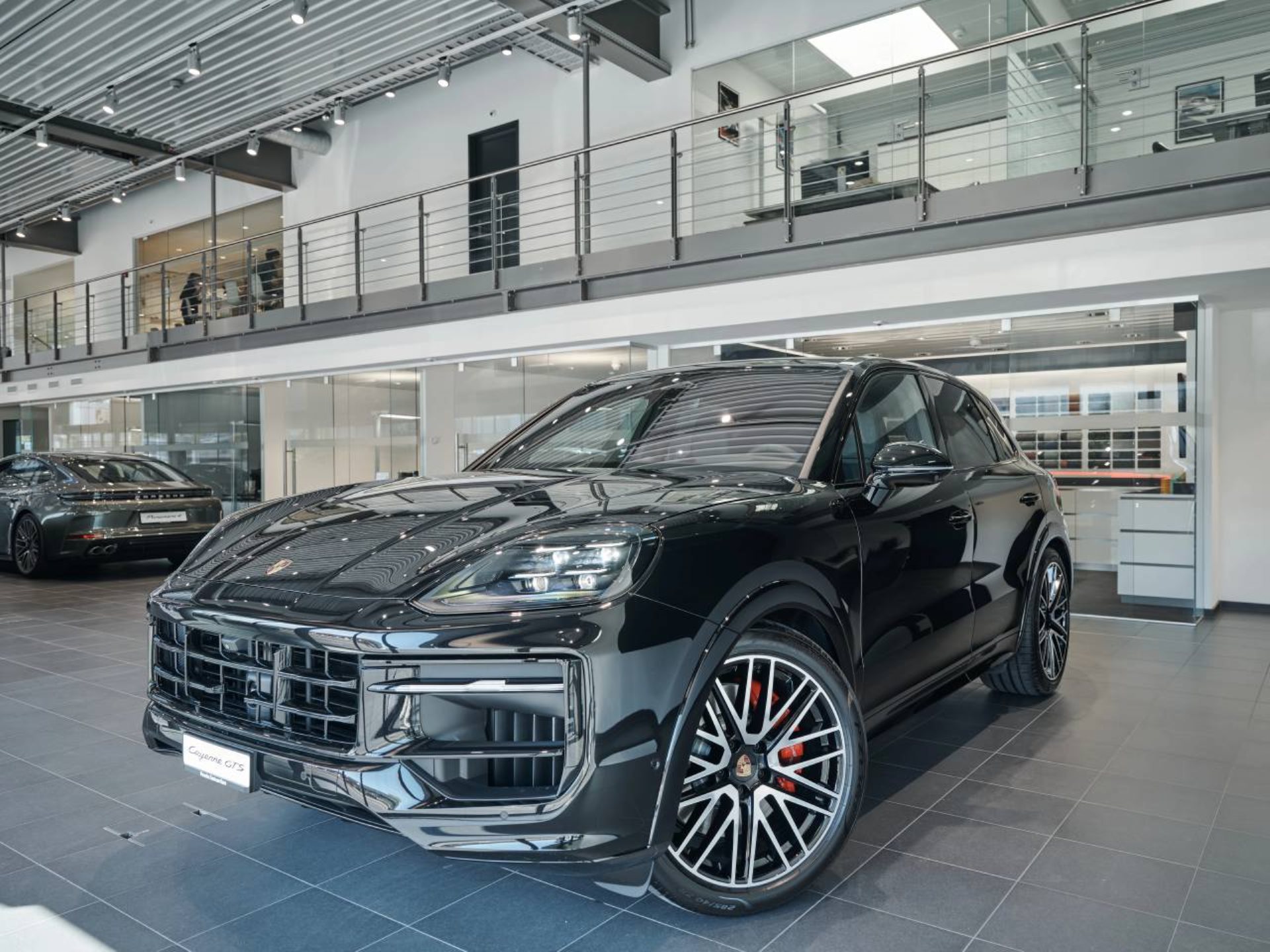PORSCHE Cayenne GTS-image-8