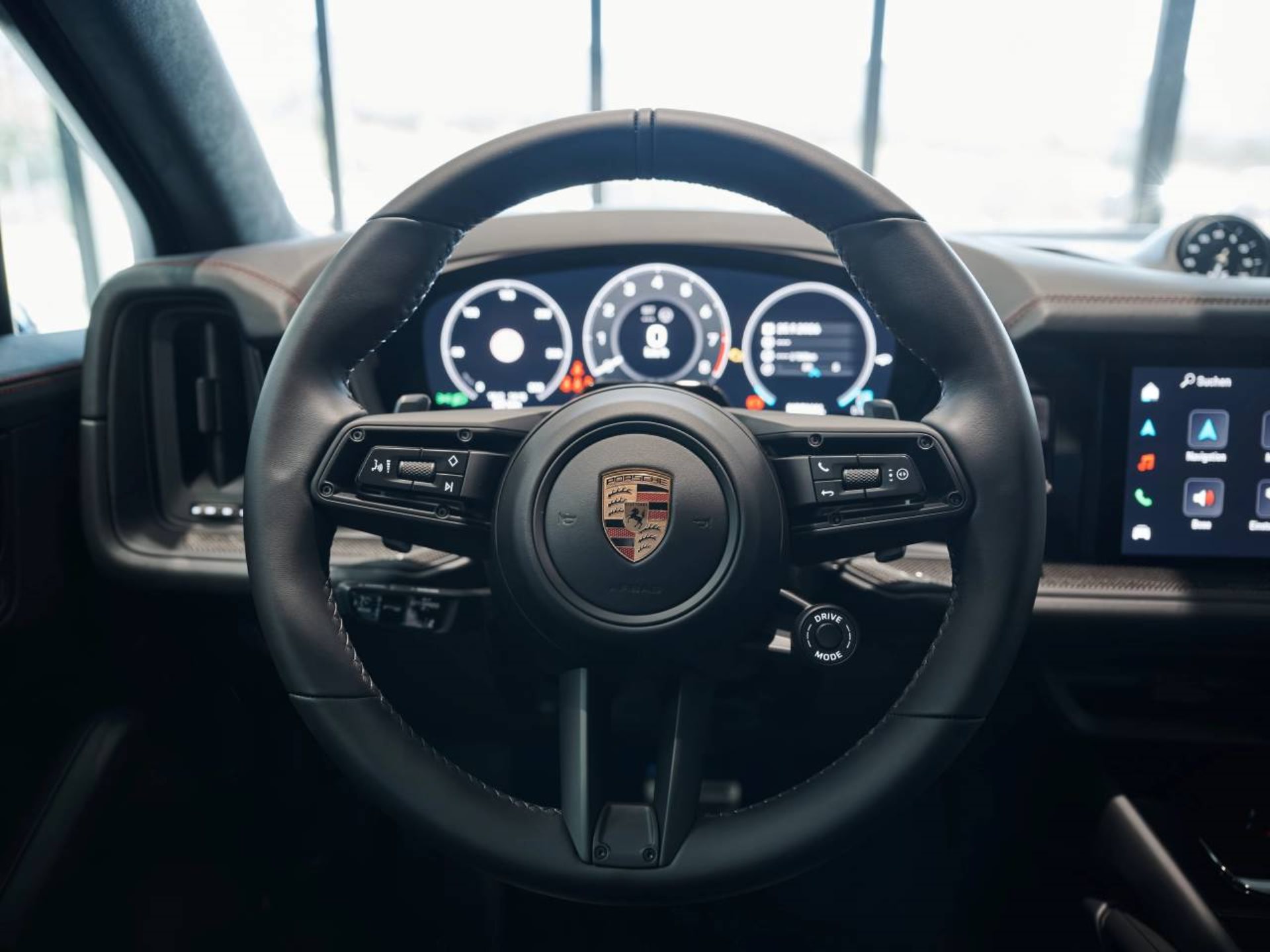 PORSCHE Cayenne GTS-image-12