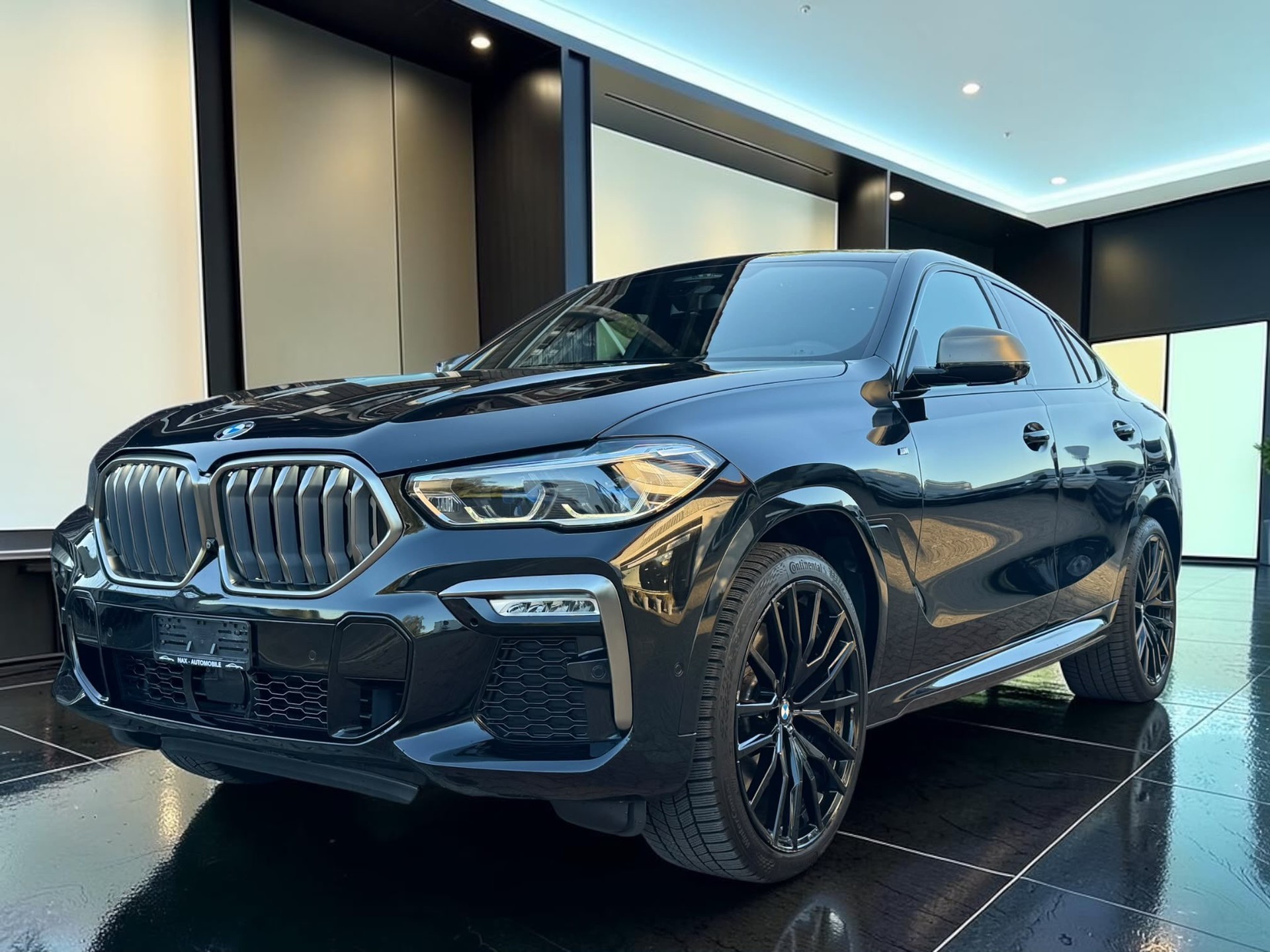 BMW X6 M50d G06*CARBON*M-SITZE*HUD*SOFTCLOSE*22`ZOLL*-image-1