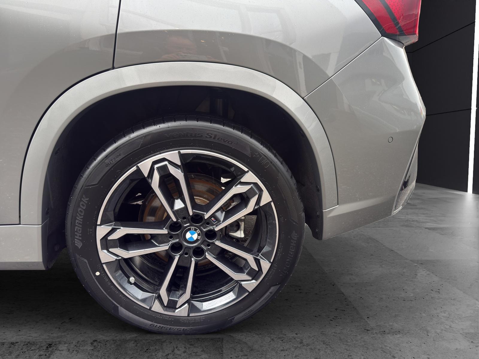 BMW X1 U11 23d xDrive paddles-image-9