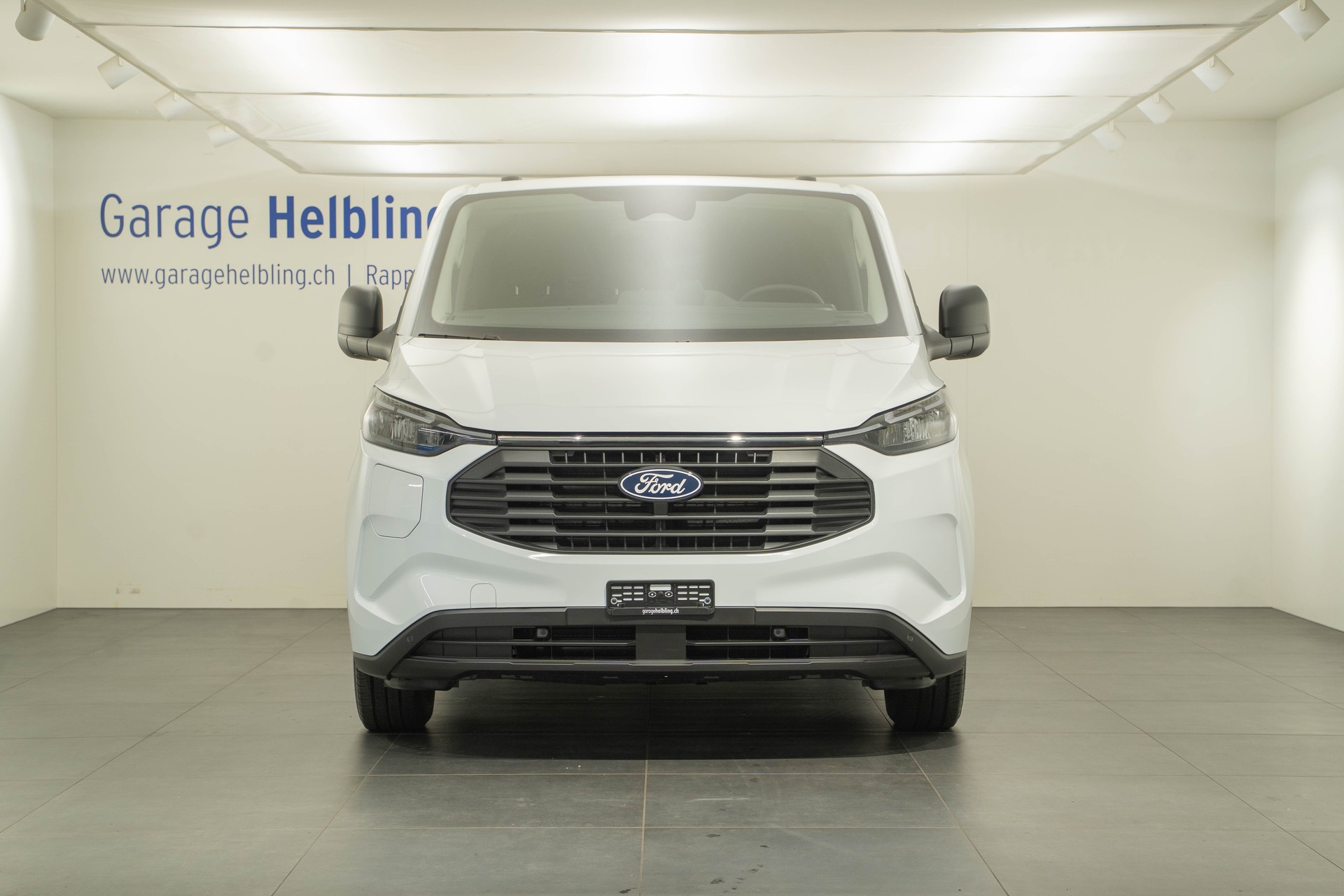 FORD Transit C Van 320 L1 2.5 Duratec 233 Trend PHEV-image-1