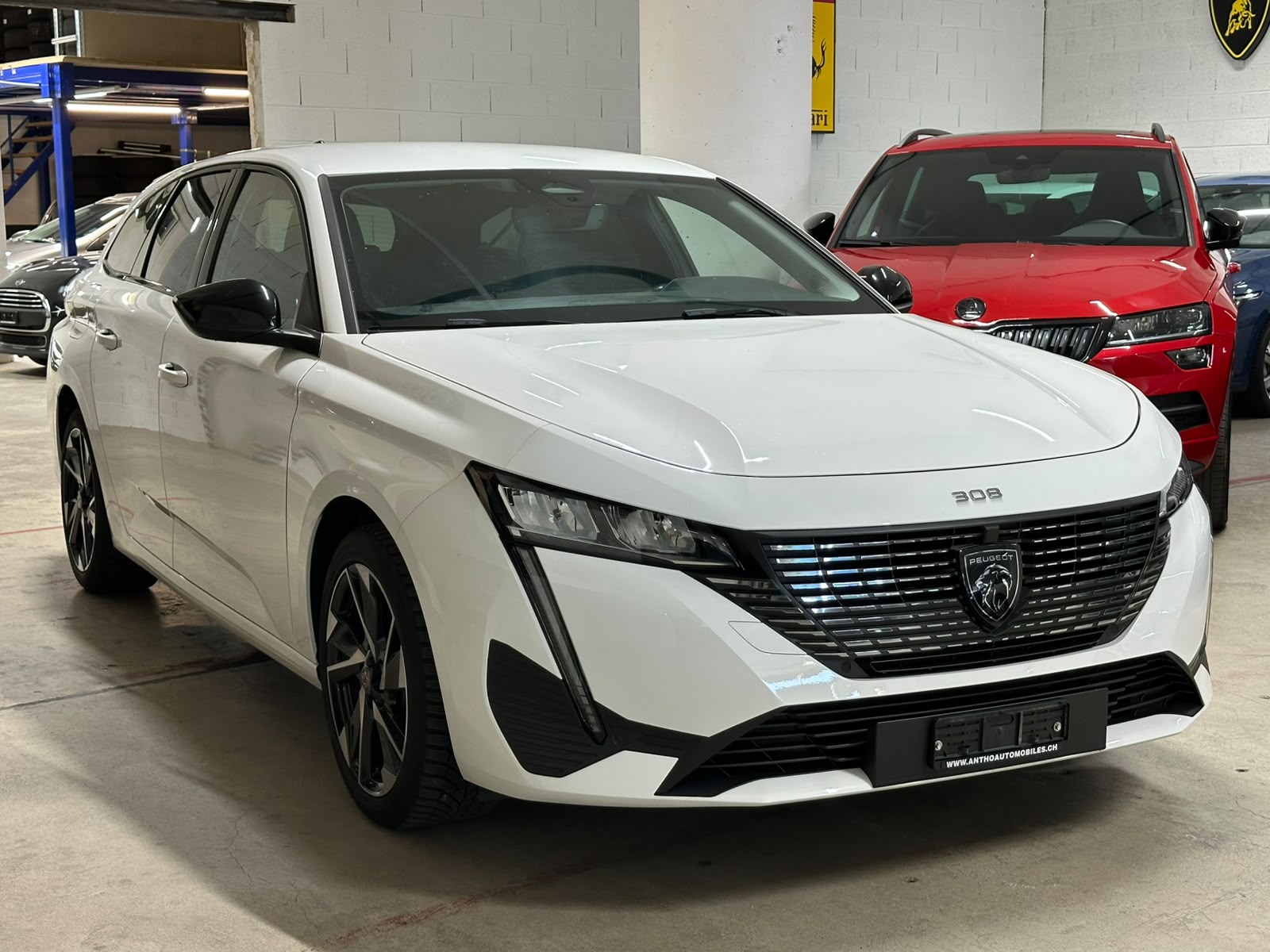 PEUGEOT 308 SW 1.5 BlueHDI Allure Pack EAT8-image-1