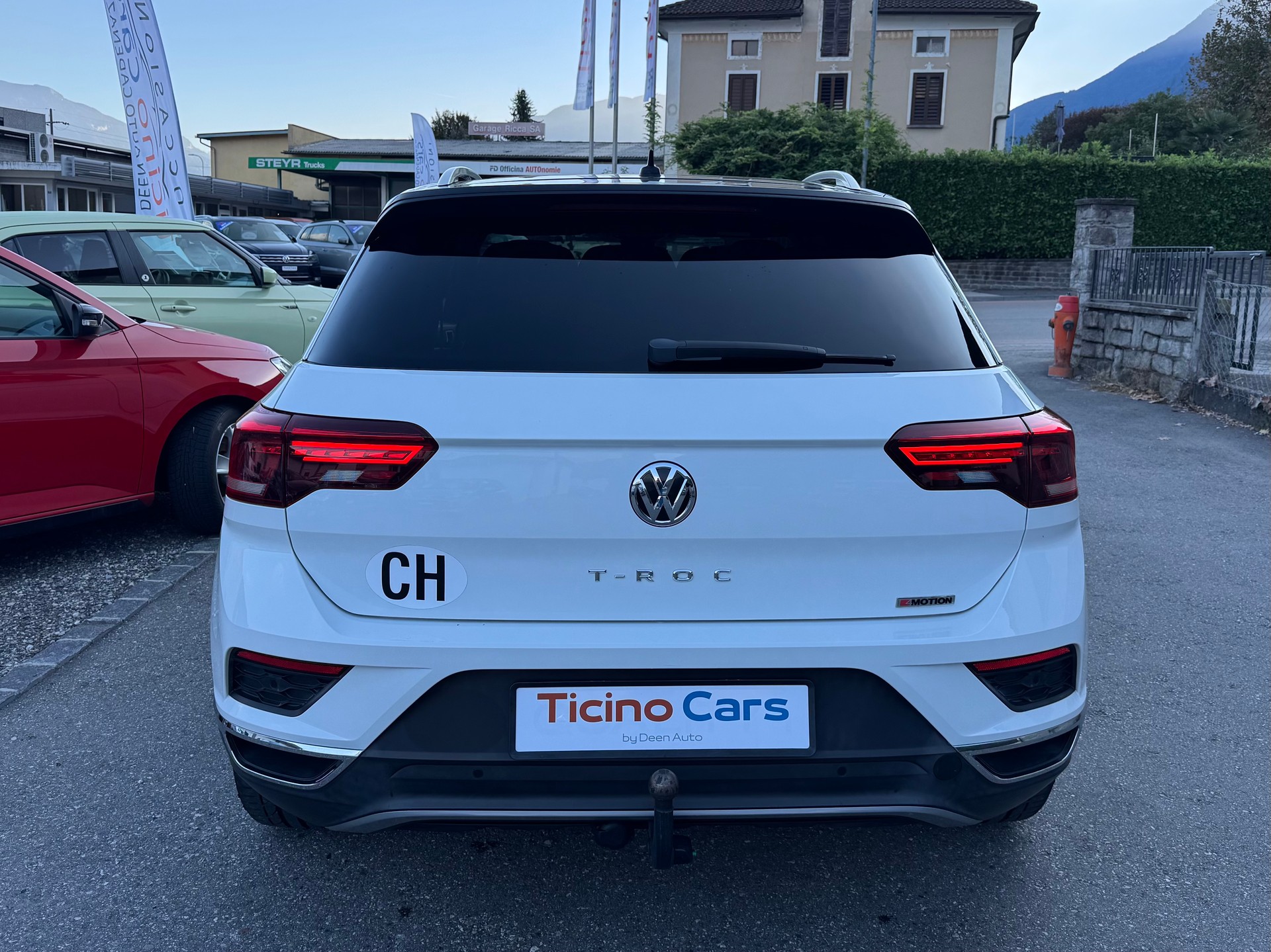 VW T-Roc 2.0 TSI Advance DSG 4Motion-image-7