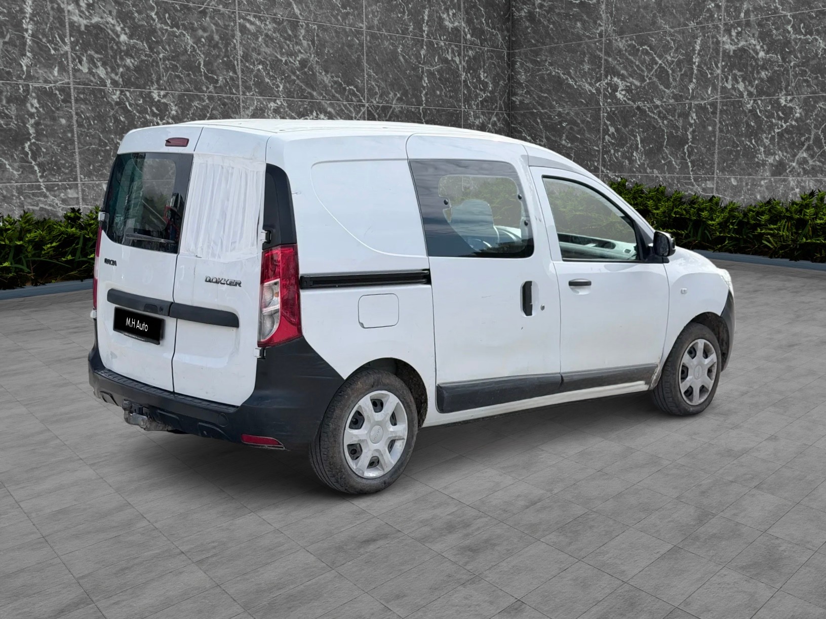 DACIA Dokker Van TCe 115 S&S Ambiance+-image-3
