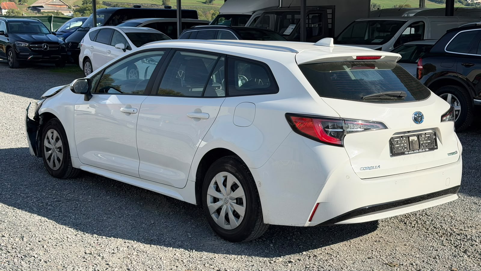 TOYOTA Corolla Touring Sports 1.8 HSD Comfort e-CVT-image-6