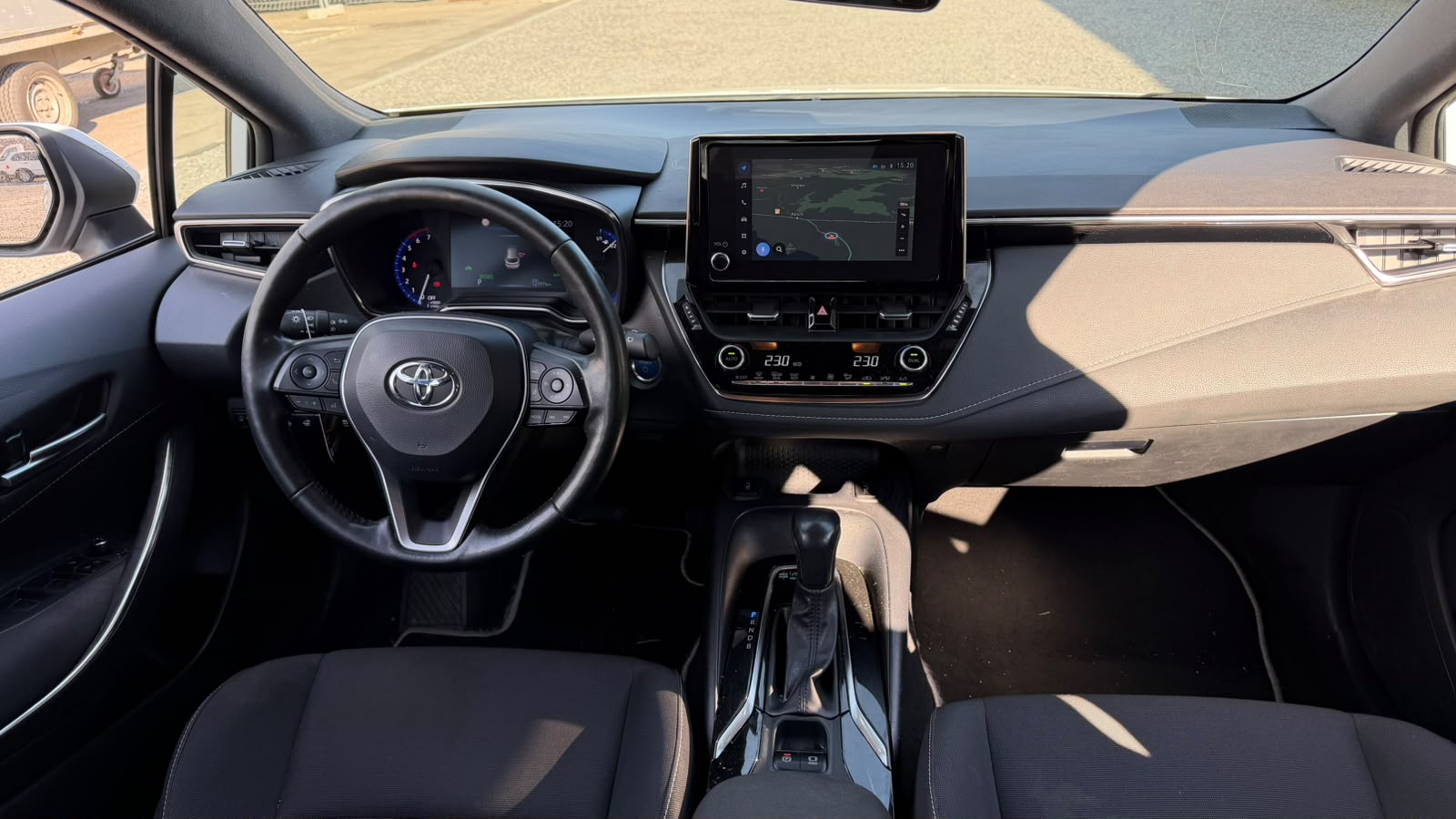 TOYOTA Corolla Touring Sports 1.8 HSD Comfort e-CVT-image-9